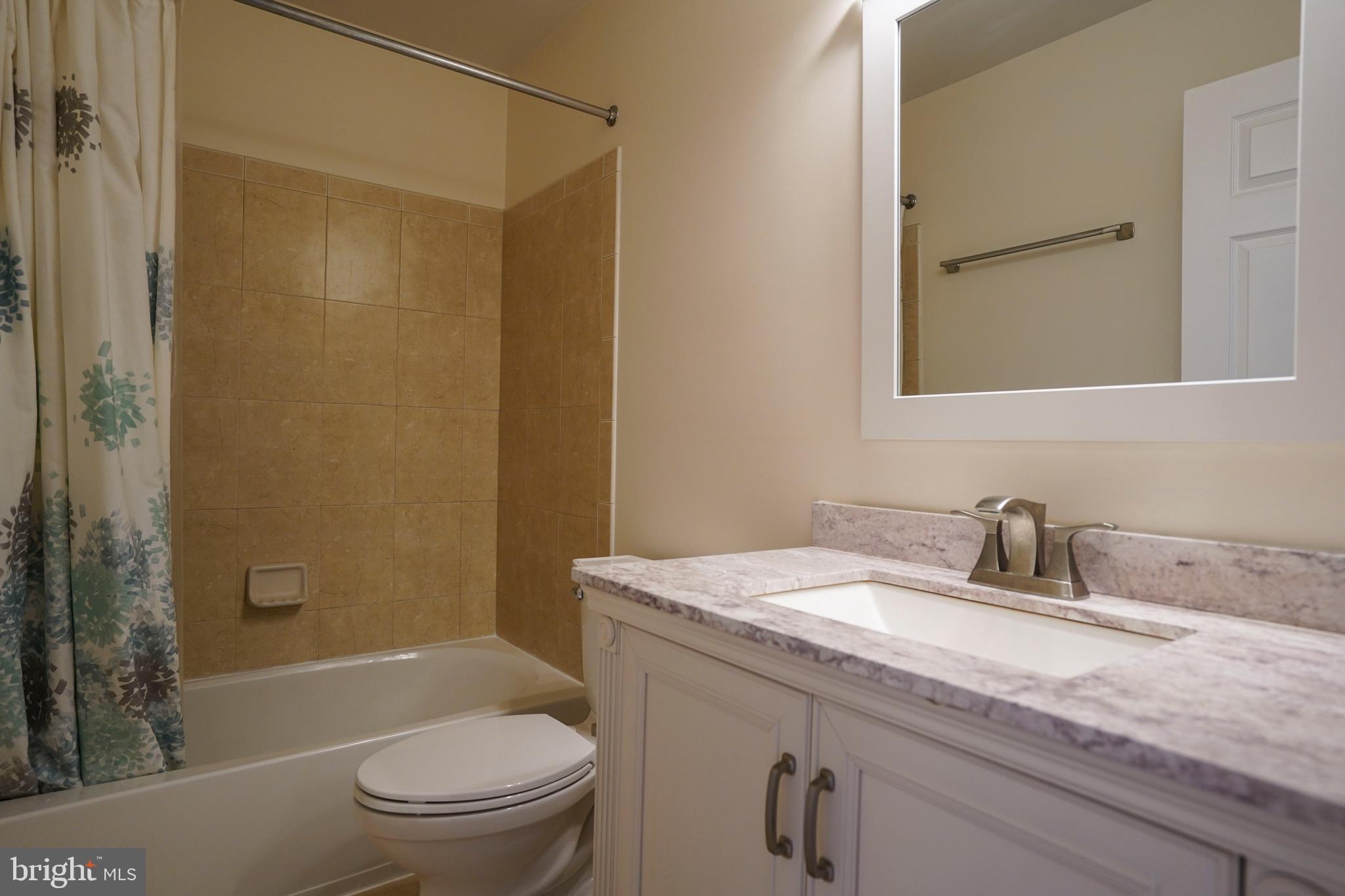 FAIRCREST - Residential Lease