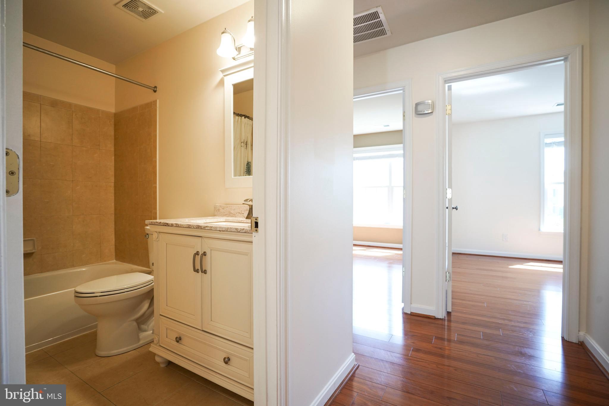 FAIRCREST - Residential Lease