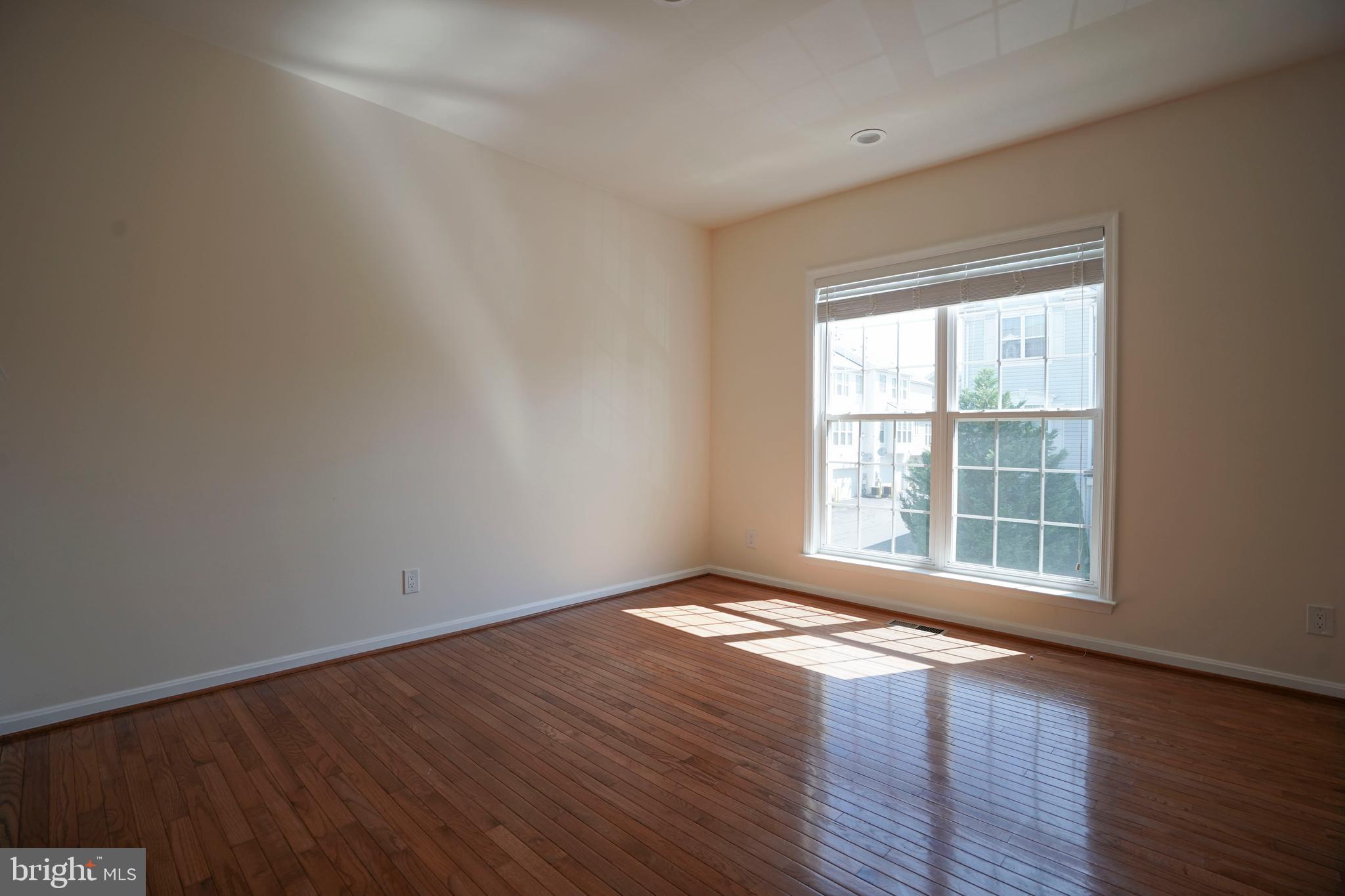 FAIRCREST - Residential Lease