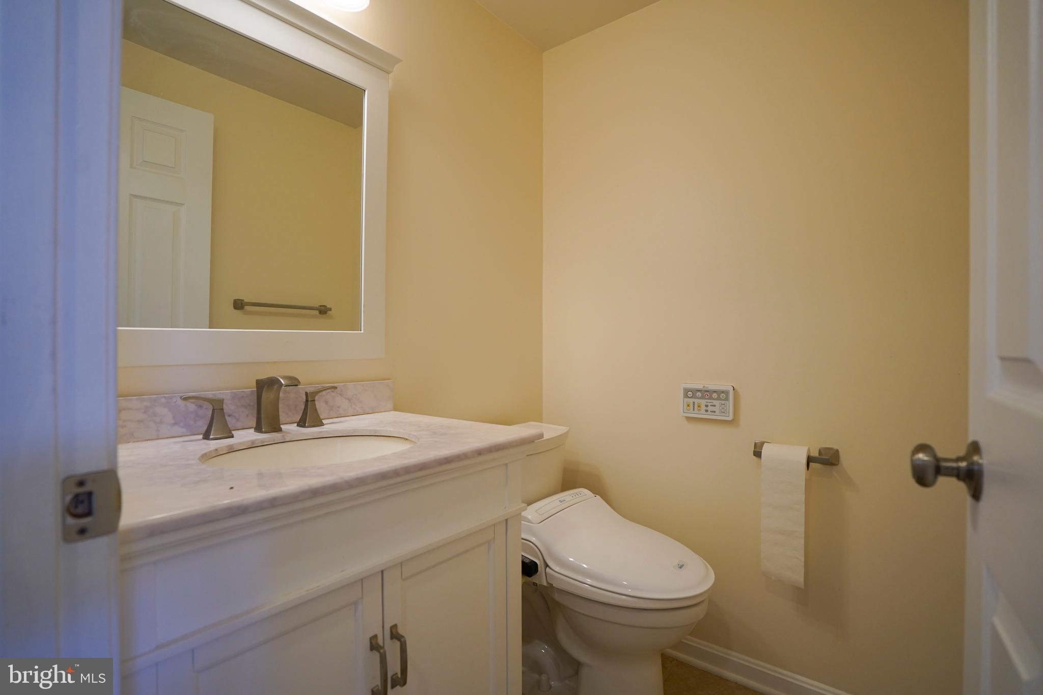 FAIRCREST - Residential Lease