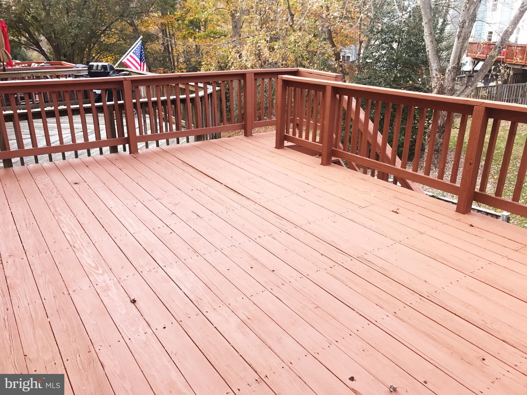 LAKE RIDGE - Residential