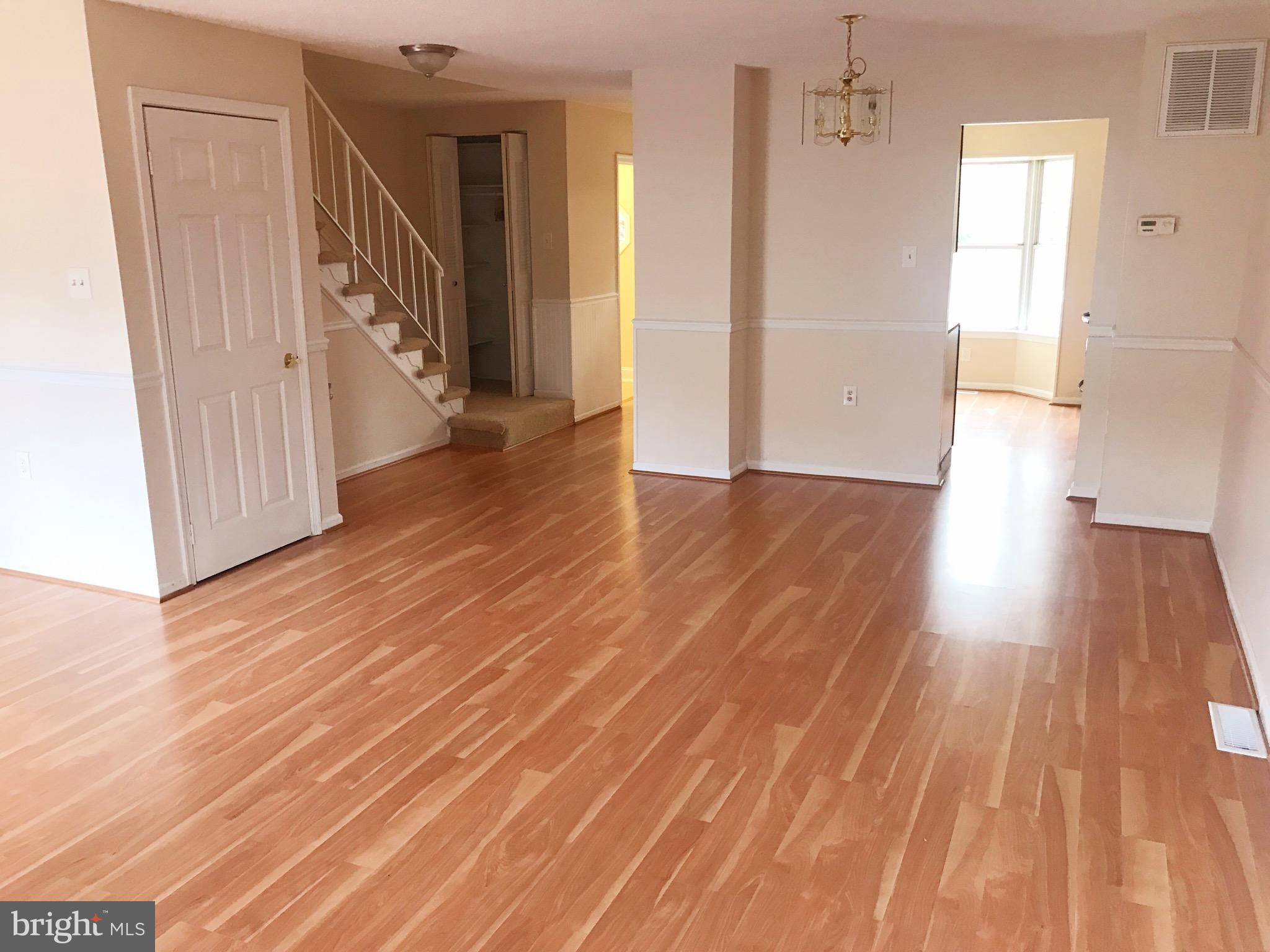 LAKE RIDGE - Residential