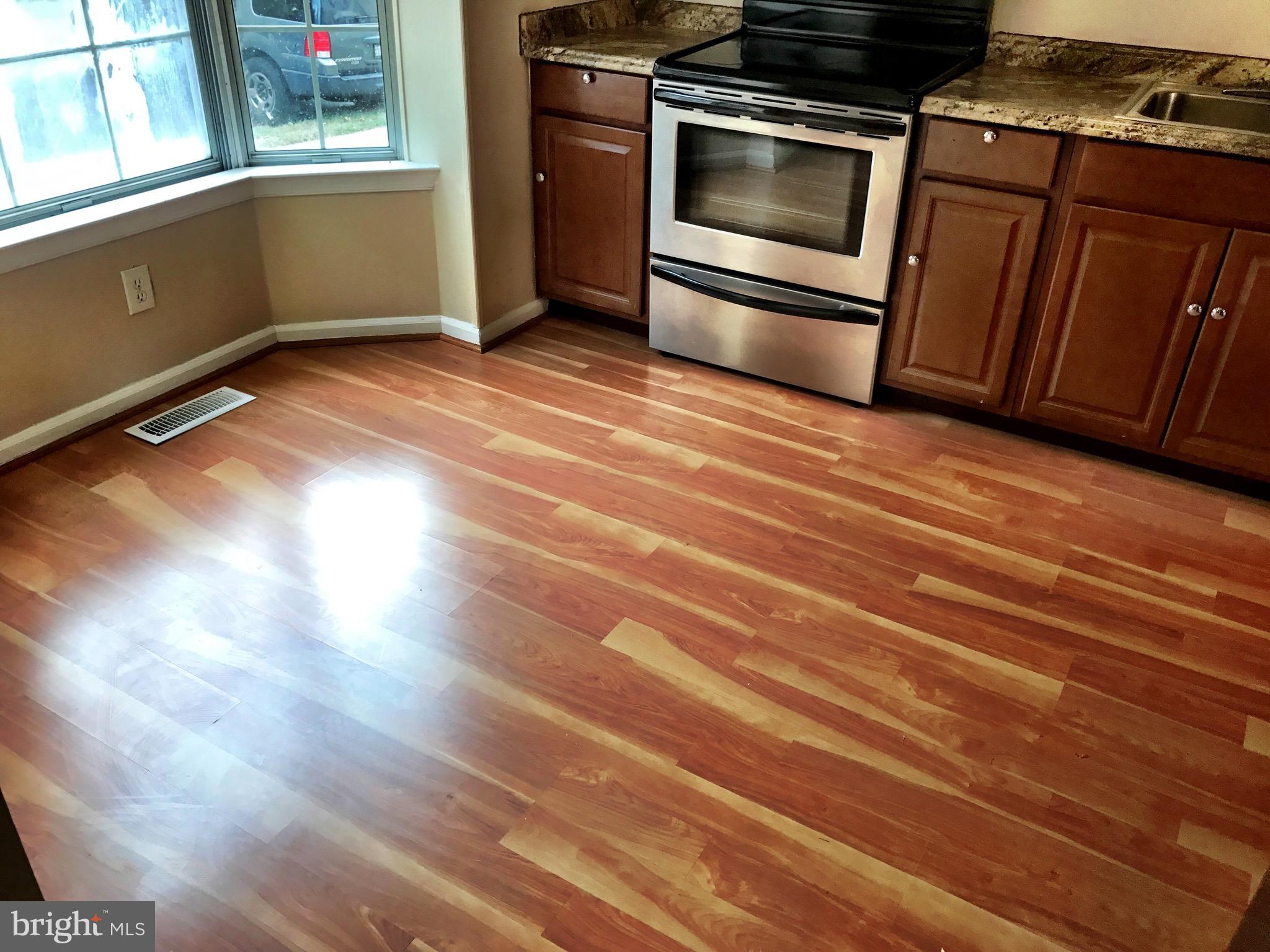 LAKE RIDGE - Residential