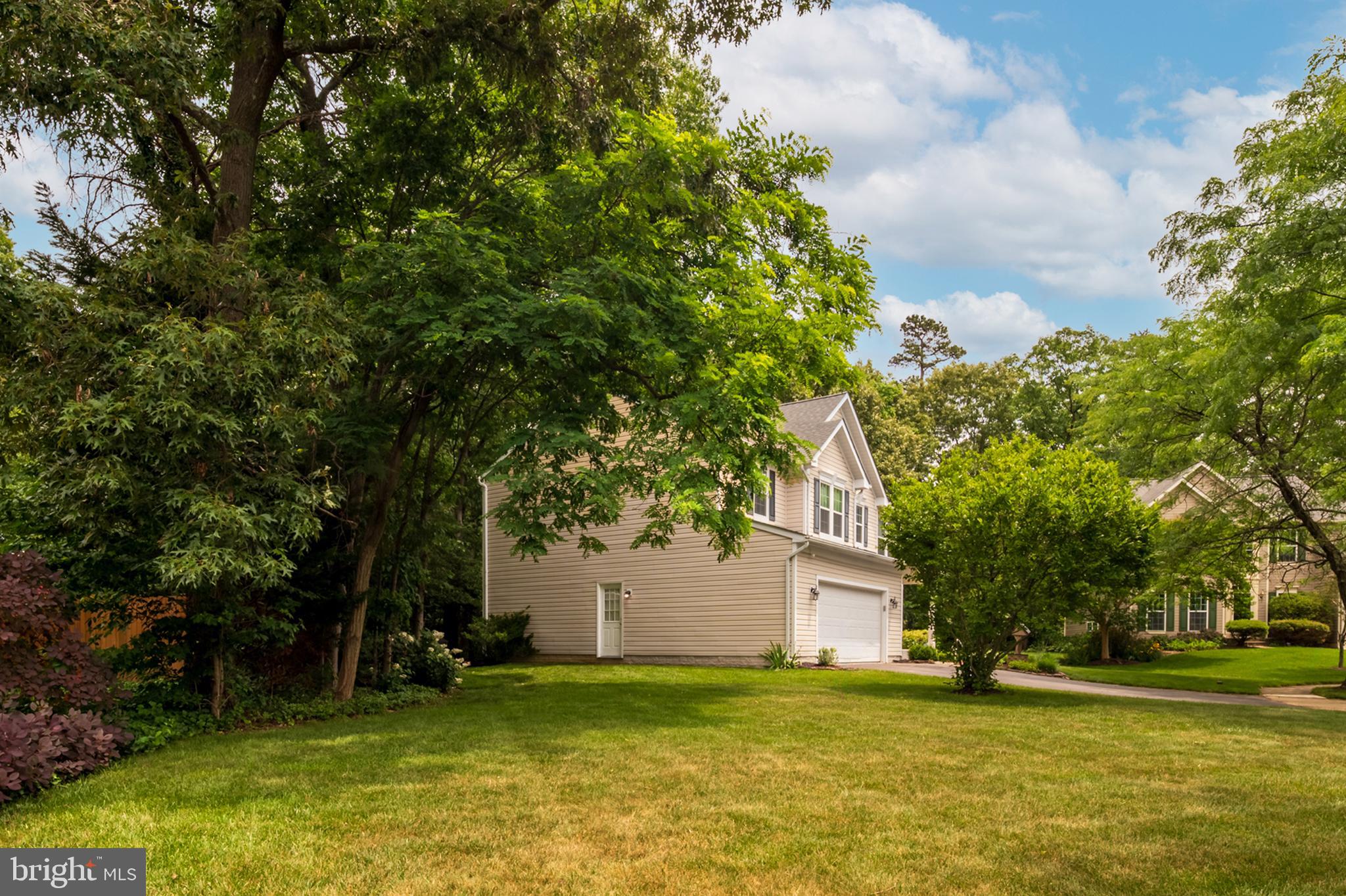 205 FOXRIDGE COURT