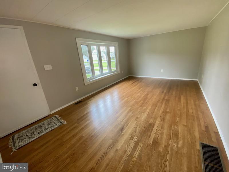 3220 ANTHONY HIGHWAY