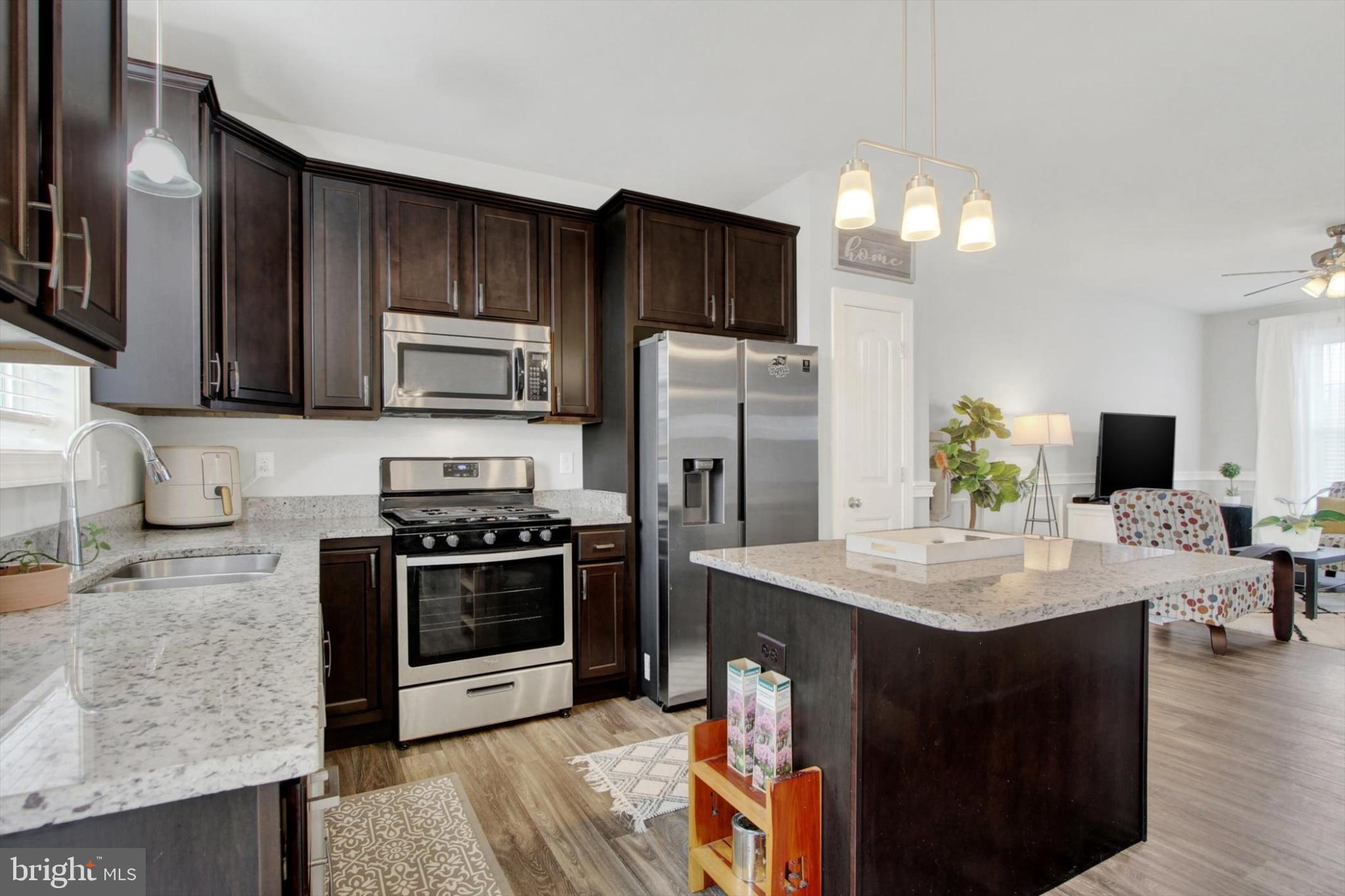 CHAPEL RIDGE - Residential