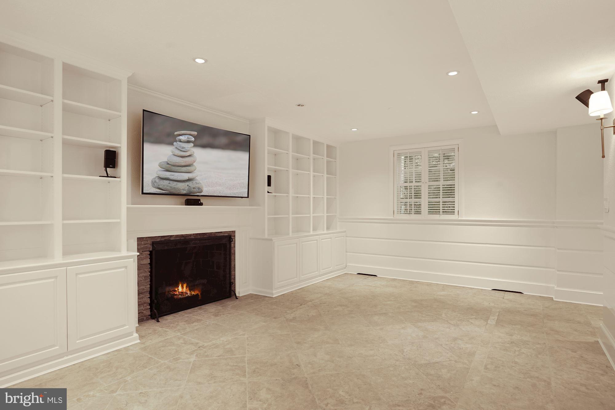 KENWOOD - Residential