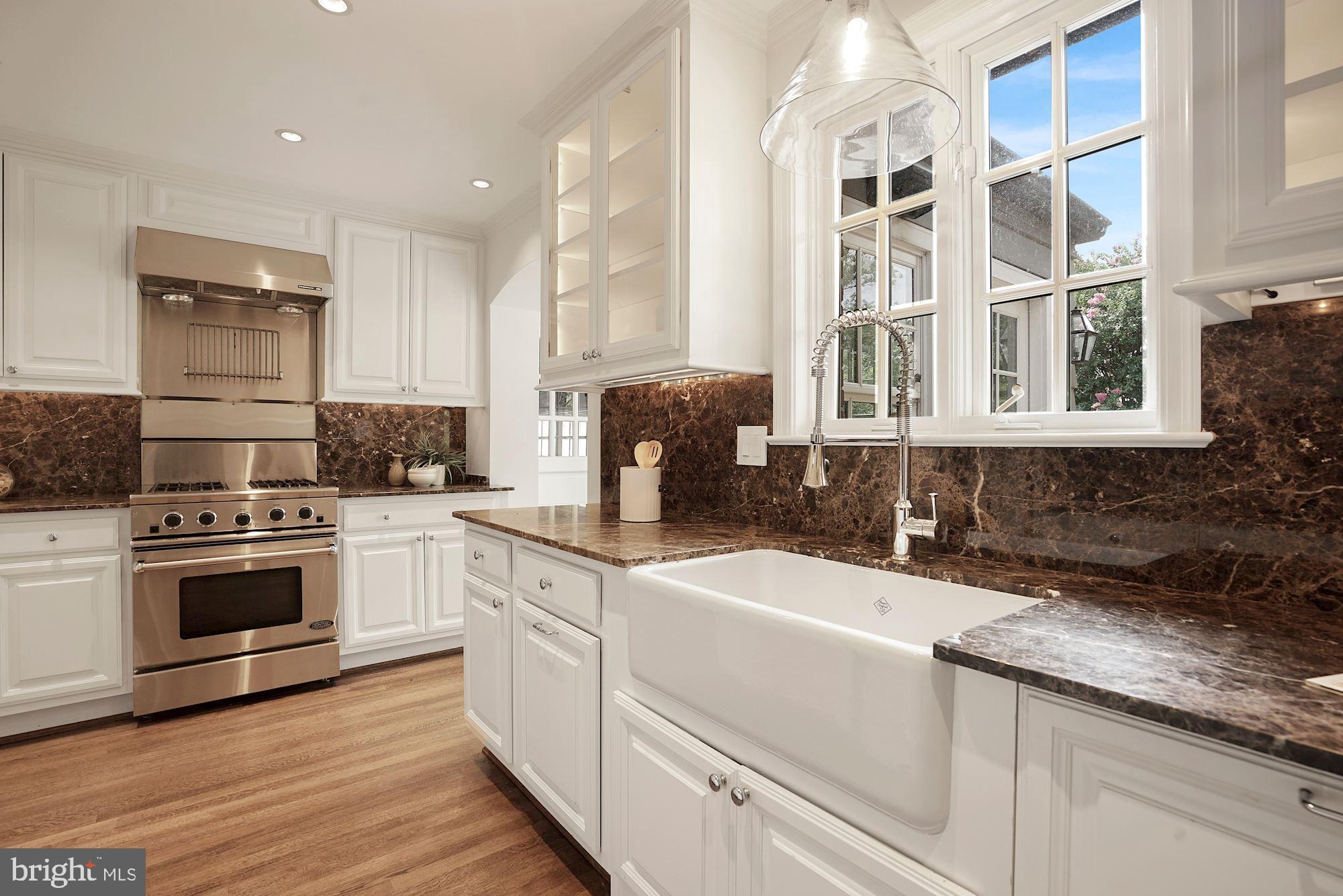 KENWOOD - Residential