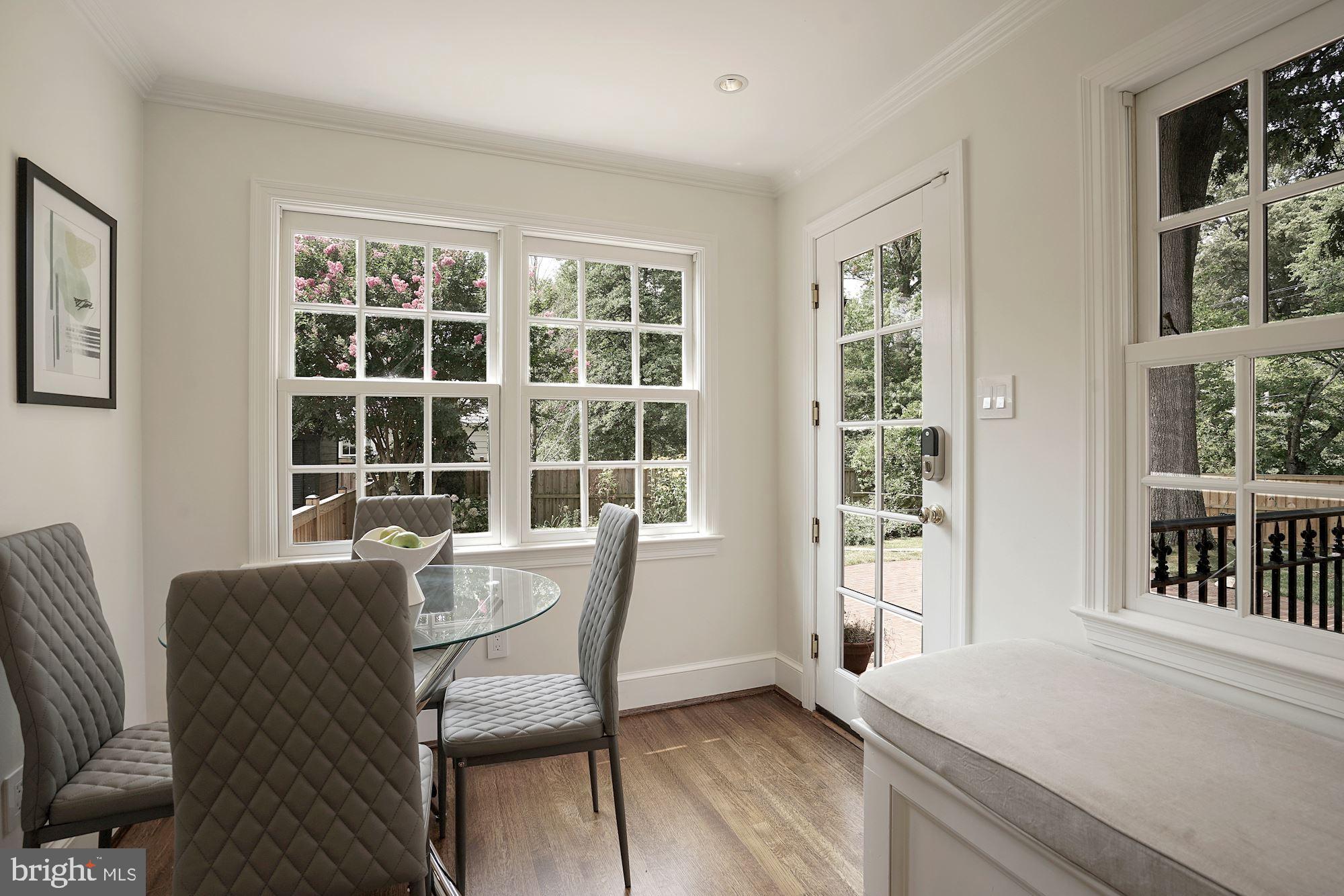 KENWOOD - Residential