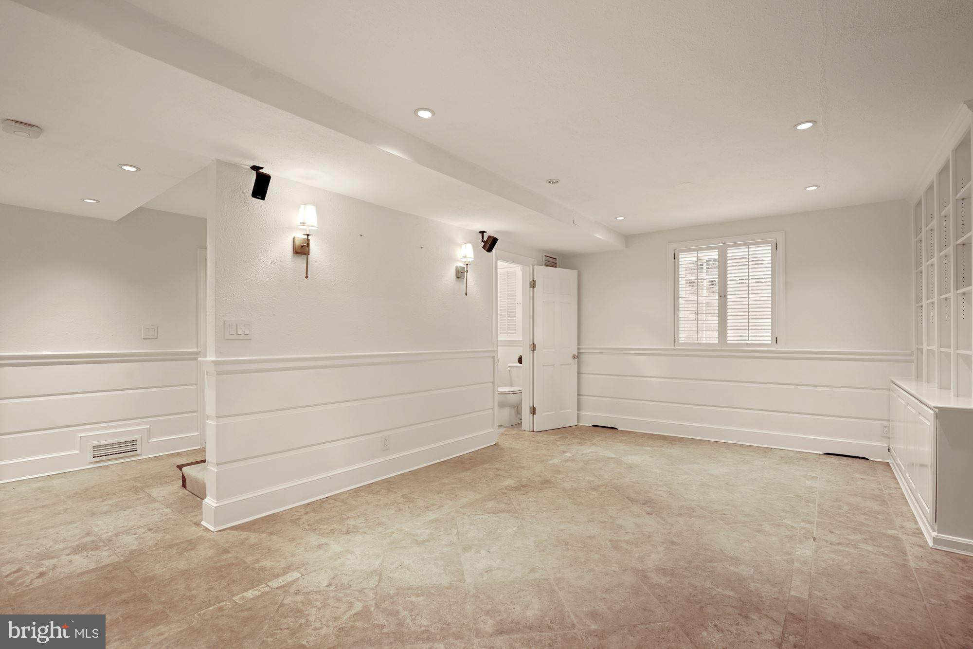 KENWOOD - Residential