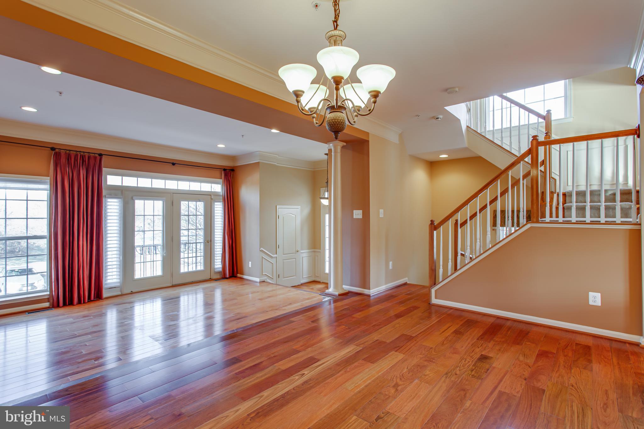 BROADLANDS SOUTH - Residential Lease