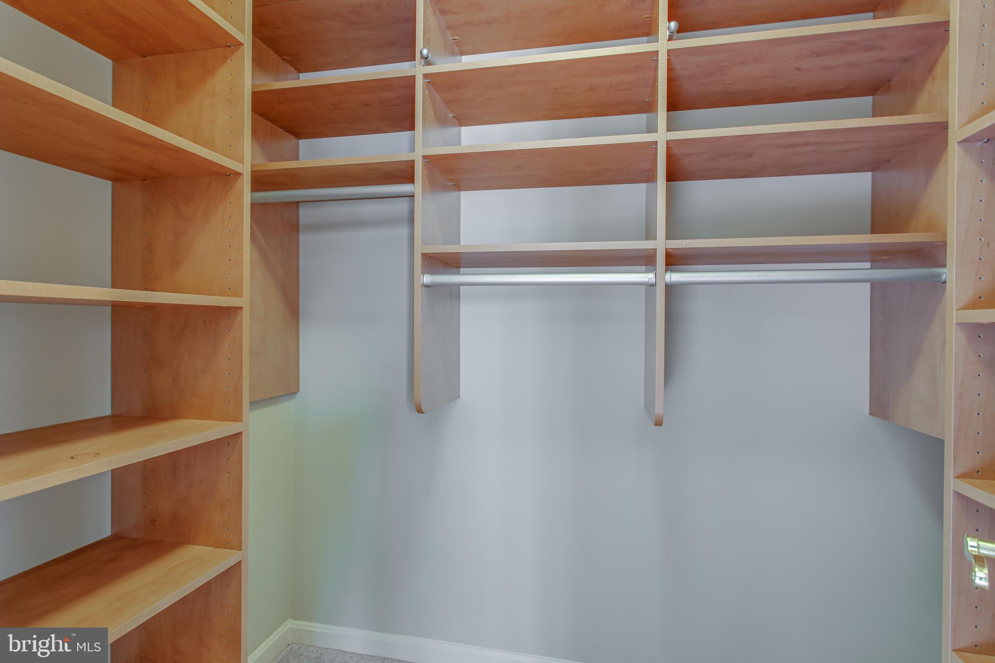 BROADLANDS SOUTH - Residential Lease