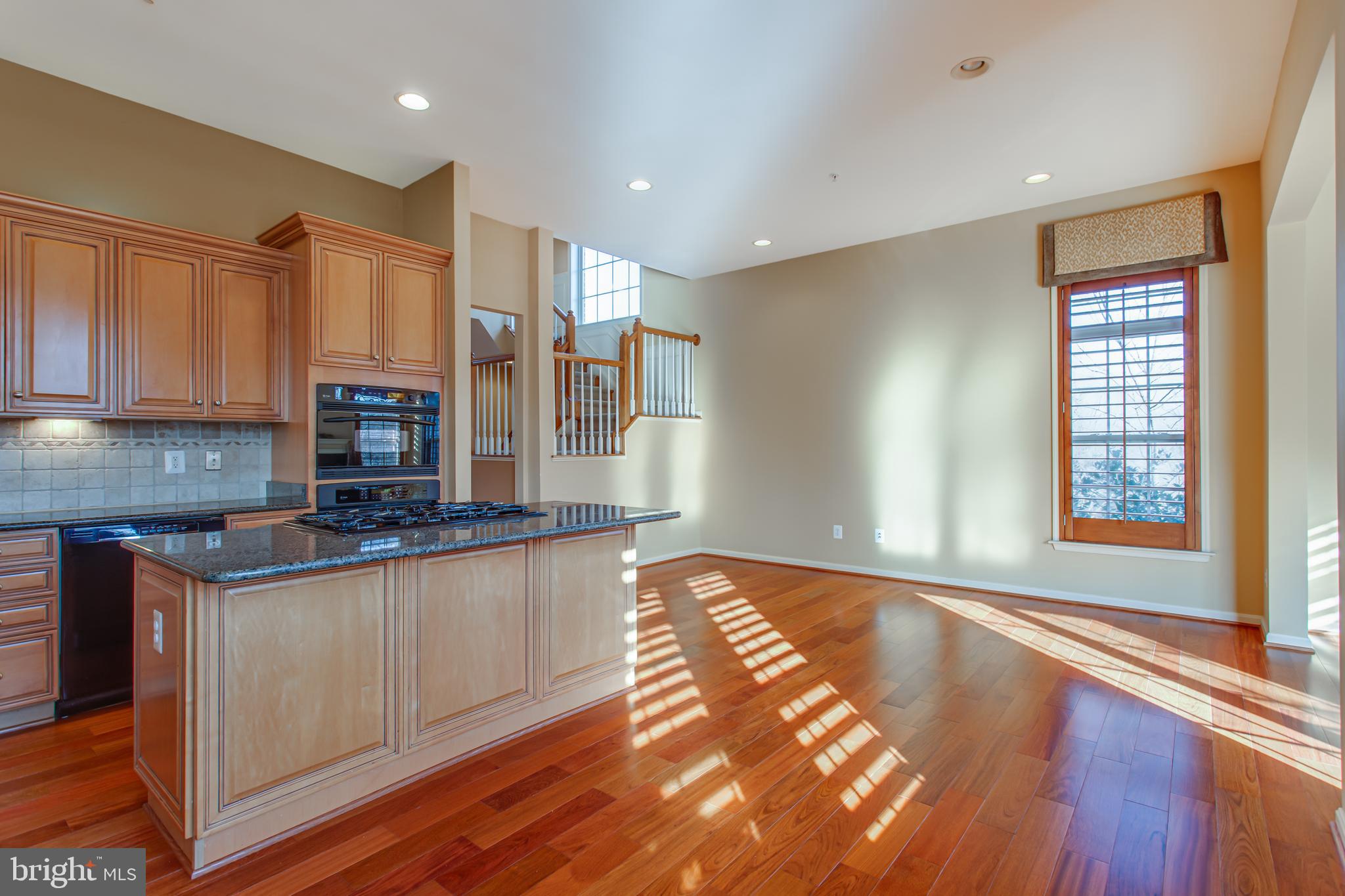 BROADLANDS SOUTH - Residential Lease