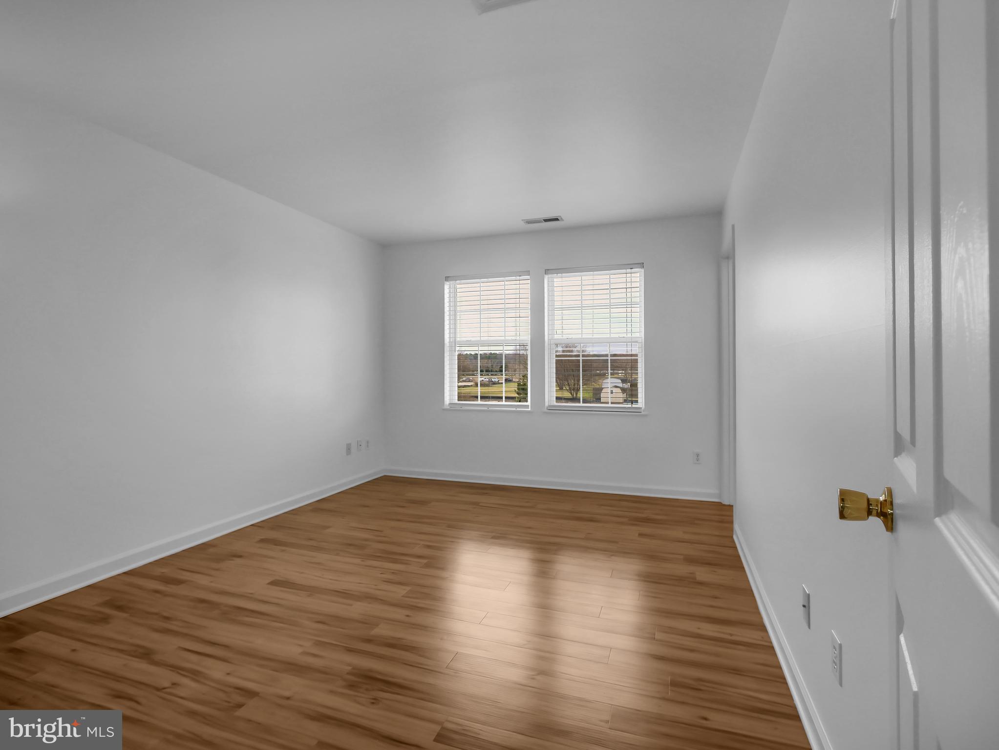 EAST NEW MARKET - Residential