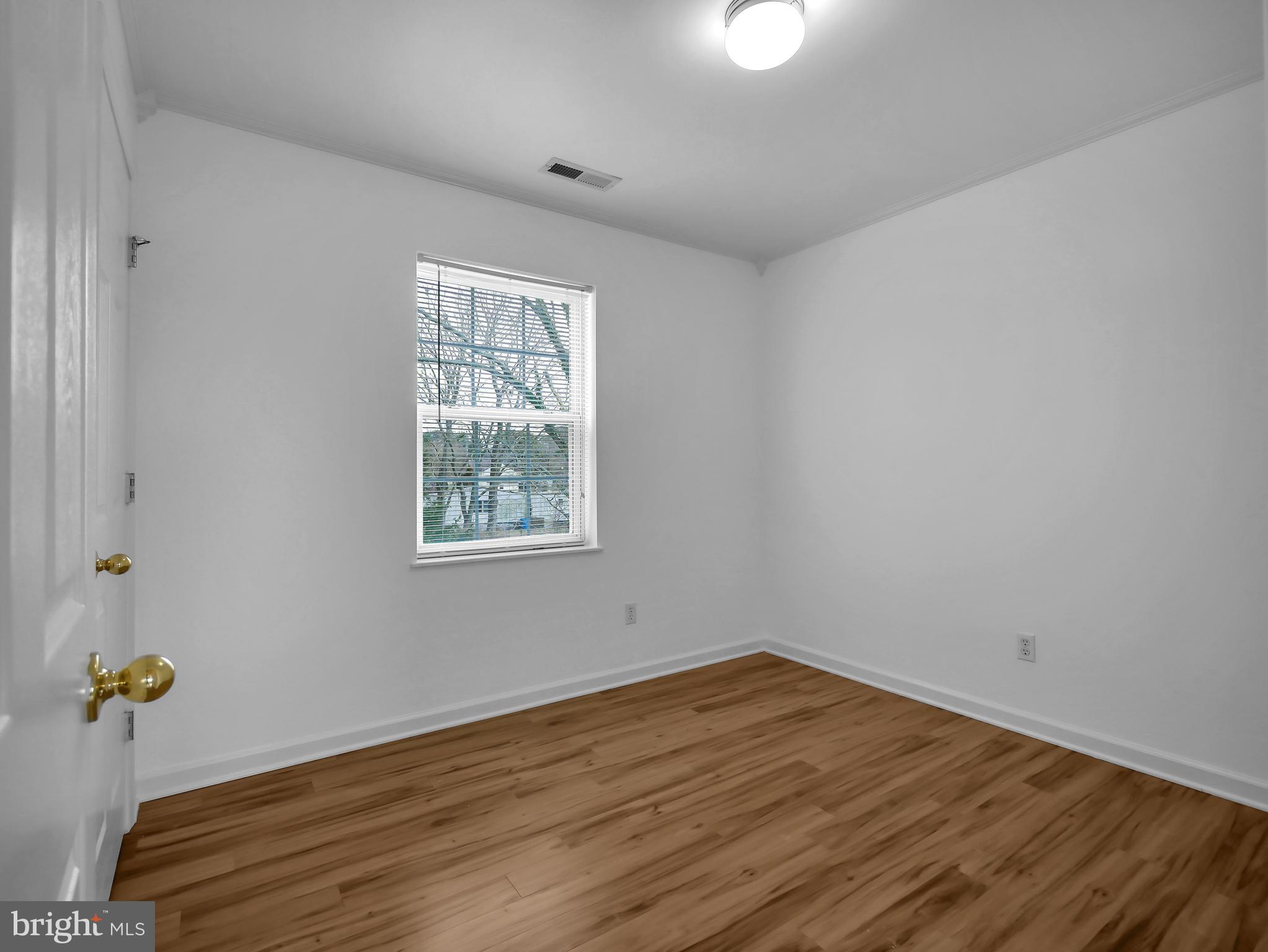 EAST NEW MARKET - Residential