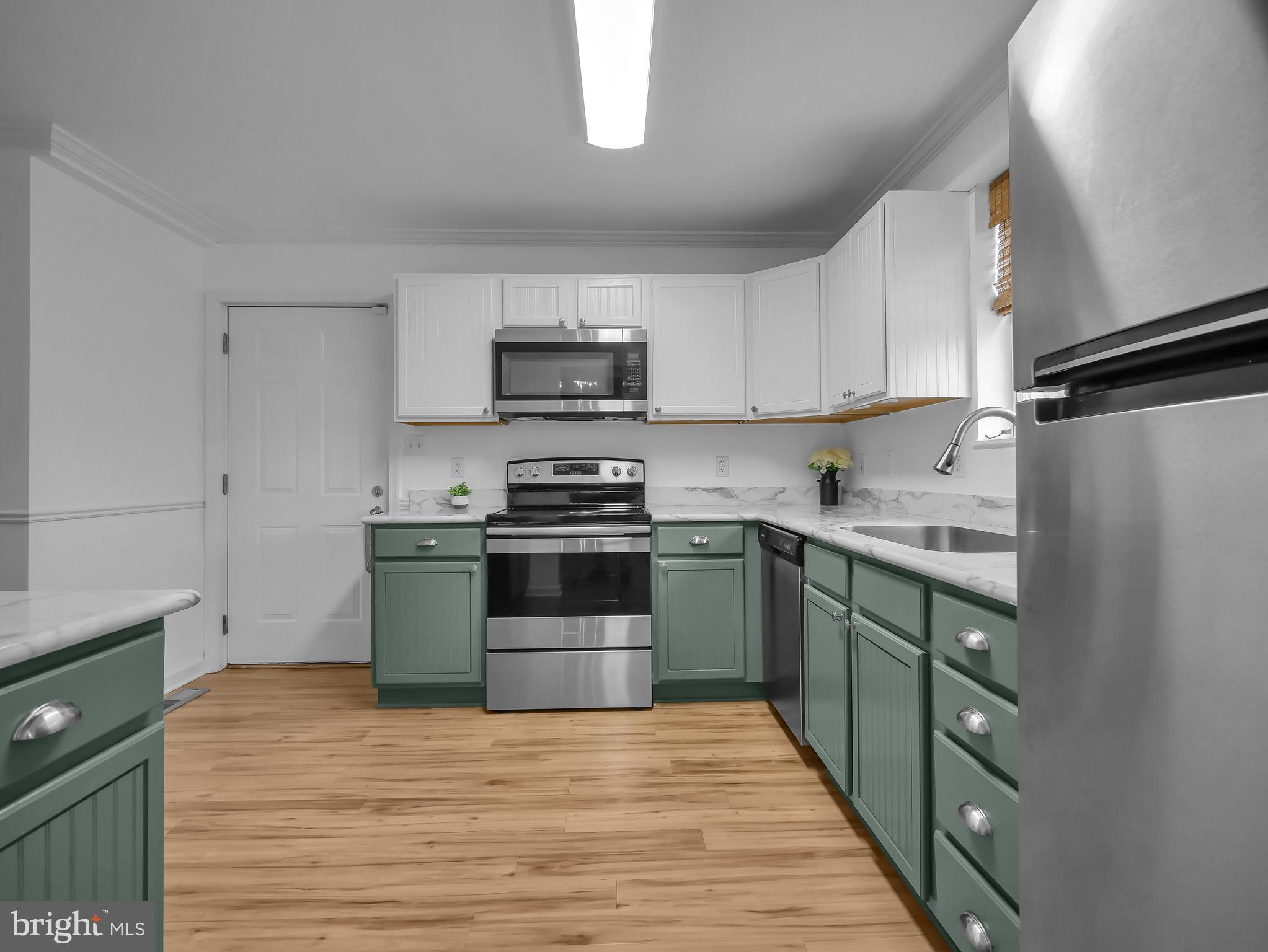 EAST NEW MARKET - Residential