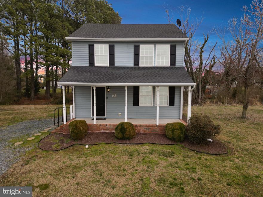 PRICE ADJUSTMENT - WELCOME TO 65 SUGAR DRIVE, A MOVE IN READY HOME, WAITING FOR YOUR PERSONAL TOUCH! MOVE IN WITH COMFORT WITH A ONE YEAR HOME WARRANTY BEING OFFERED TO THE BUYER! Enjoy countryside living while relaxing on the front porch! This charming property features 3 bedrooms, 2 and 1/2 bathrooms, with an eat-in dining area connected to the living room, crown molding throughout most of the home, and beautiful landscaping! The primary bedroom includes a master bathroom. The half bathroom located downstairs is perfect for family or guests. This well-maintained home offers a warm, inviting atmosphere with modern comfort! Minutes from schools and restaurants such as Suicide Bridge and close to local parks, this home provides countryside living while not being far from main highways for the convenience of everyday needs! The home is located in the Warwick and North Dorchester school districts. COME TAKE A LOOK TODAY TO MAKE THIS STUNNING PROPERTY YOUR OWN! 

Some pictures include virtual staging. Realtor is also the owner of the property.