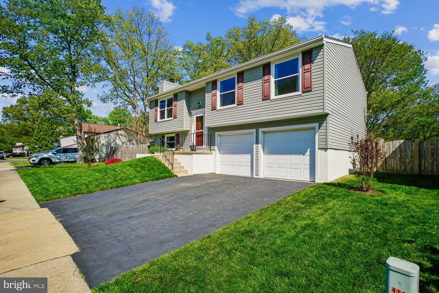 8491 RIPPLED CREEK COURT