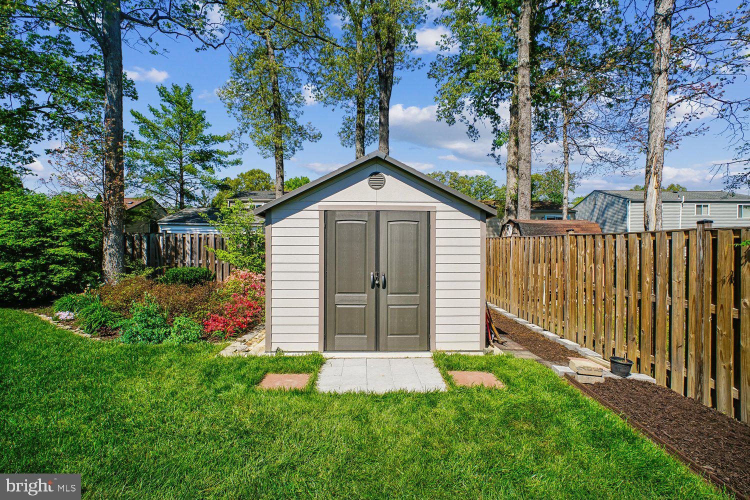 NEWINGTON FOREST - Residential