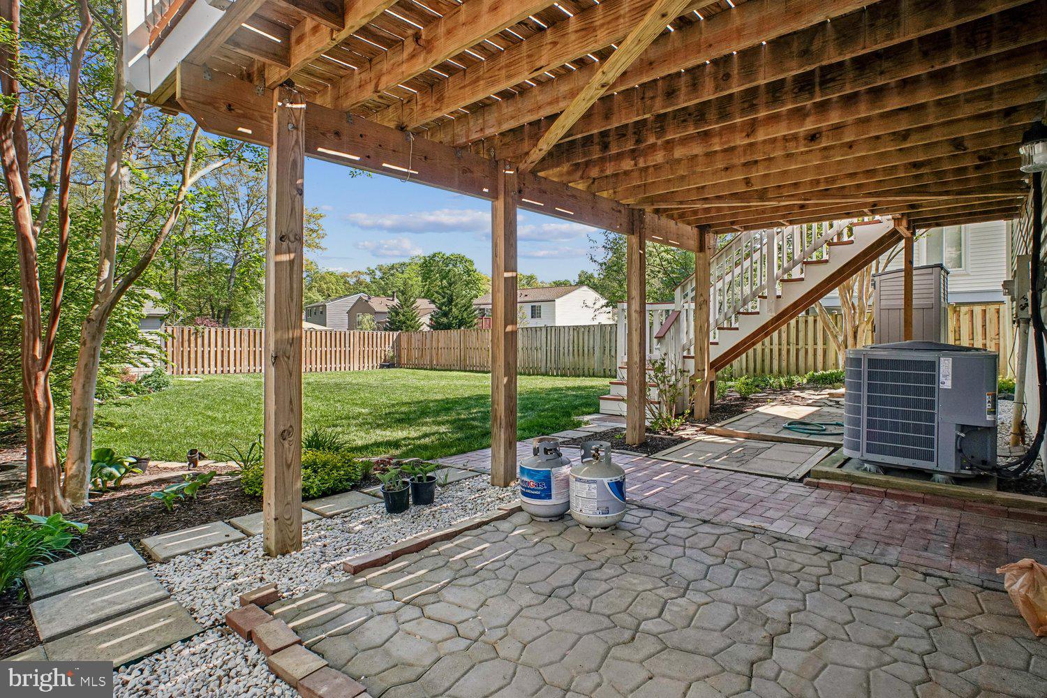 NEWINGTON FOREST - Residential