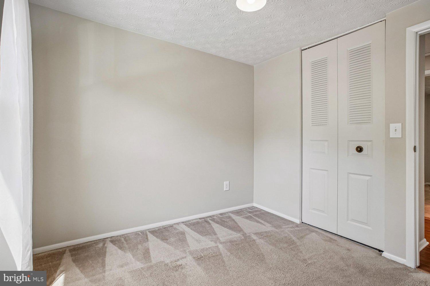 NEWINGTON FOREST - Residential