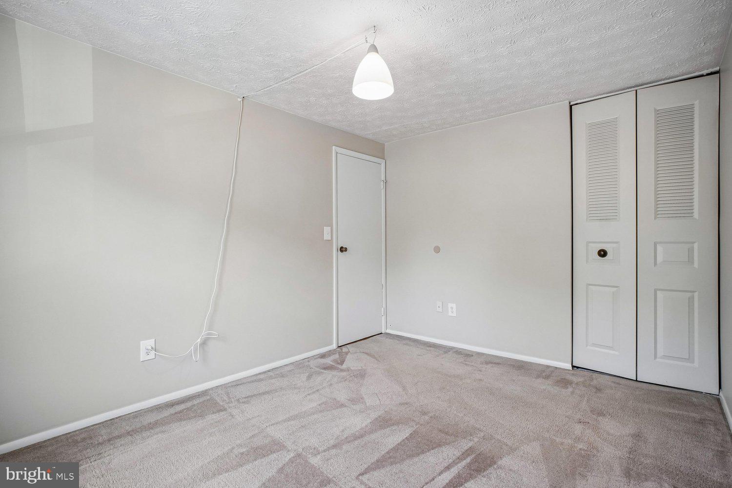 NEWINGTON FOREST - Residential