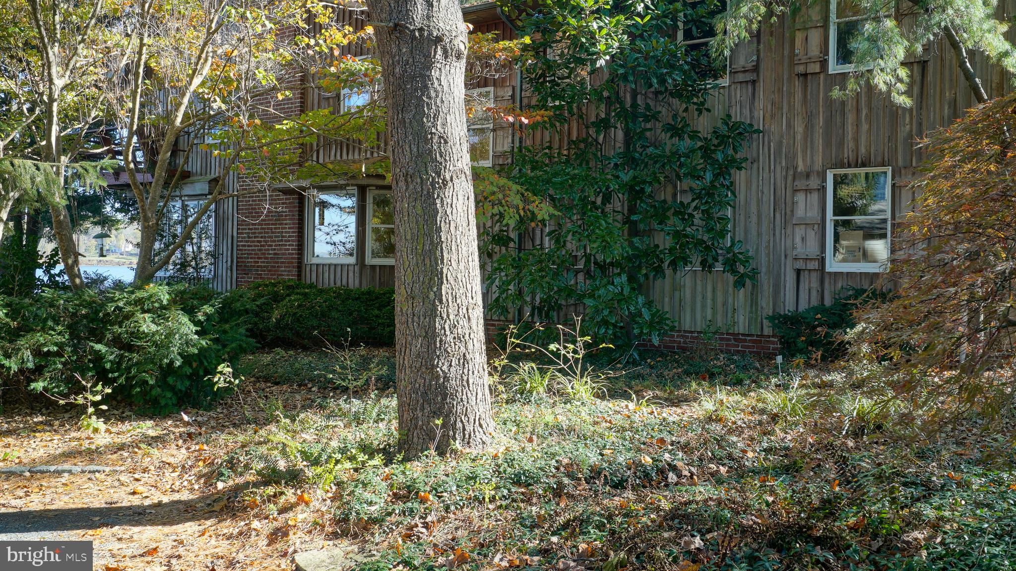 KENTMORE PARK - Residential