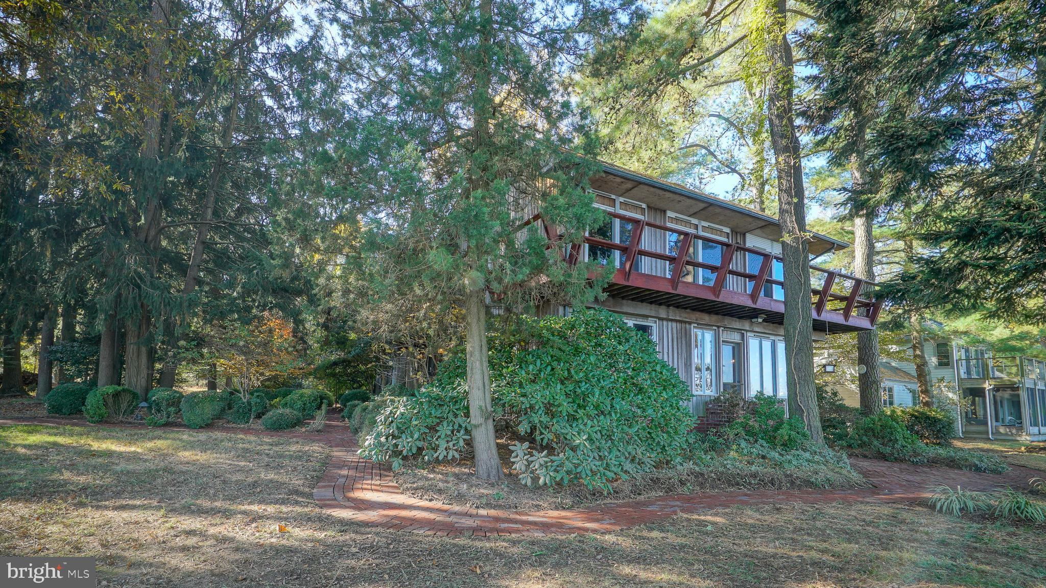 KENTMORE PARK - Residential