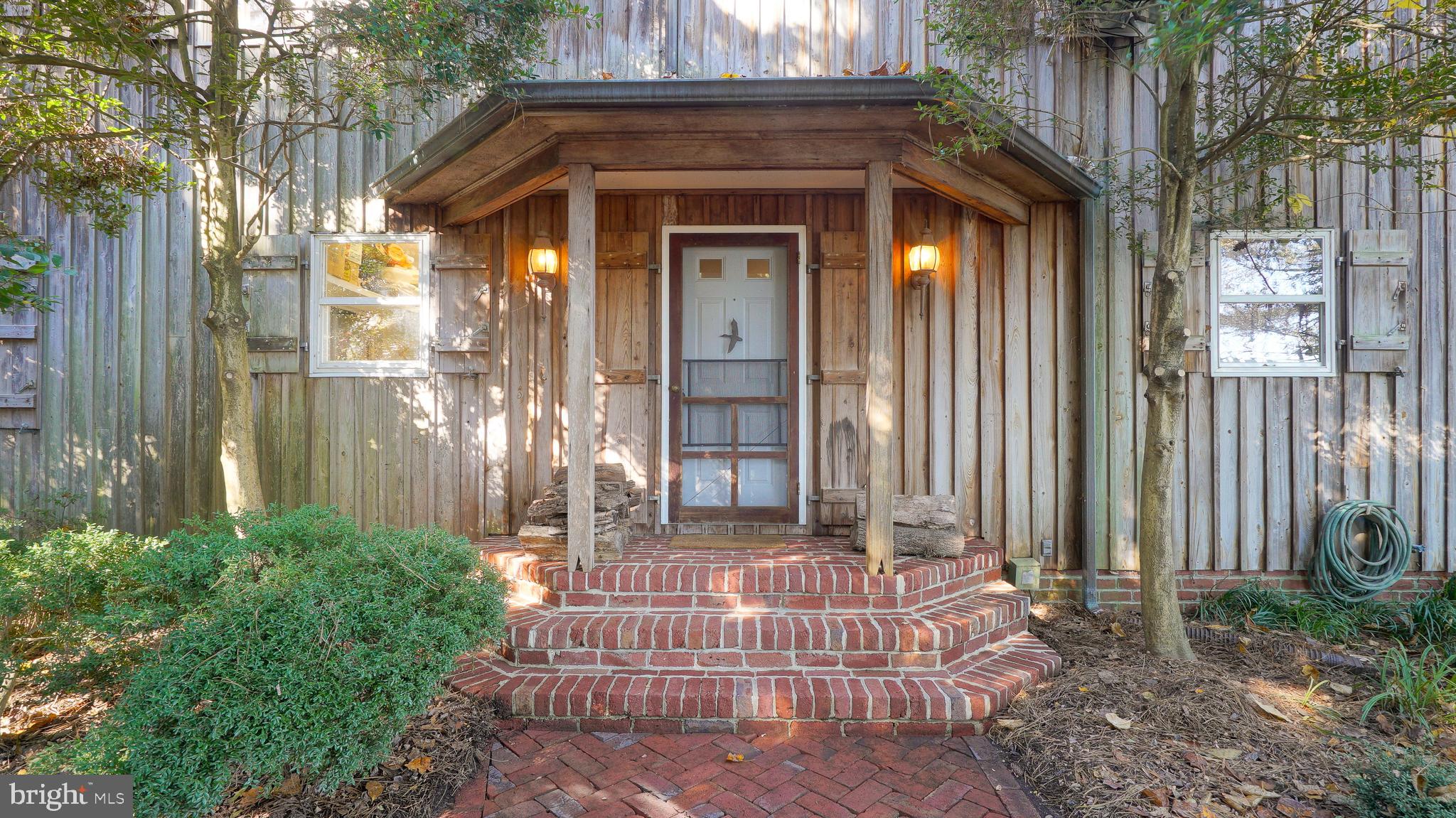 KENTMORE PARK - Residential