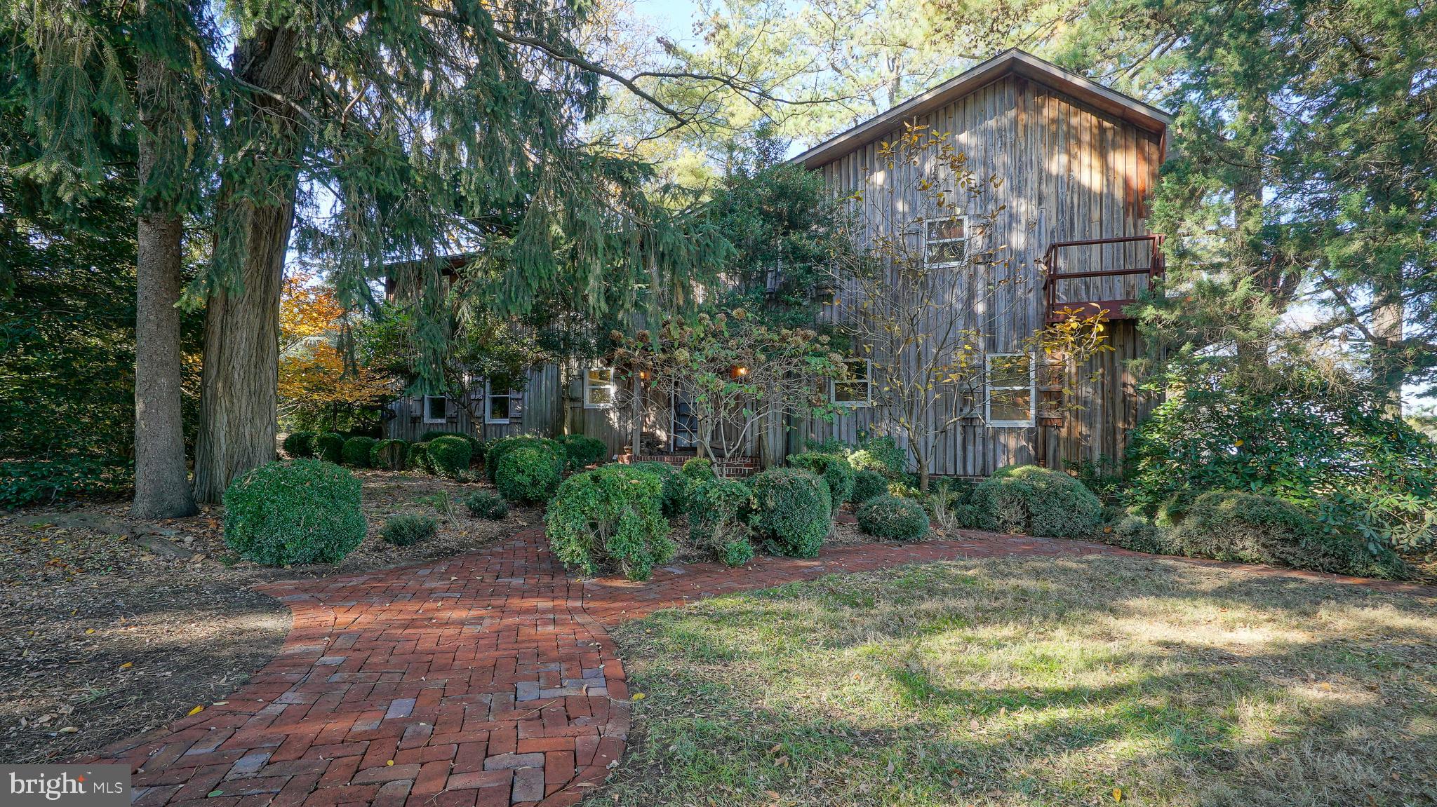 KENTMORE PARK - Residential