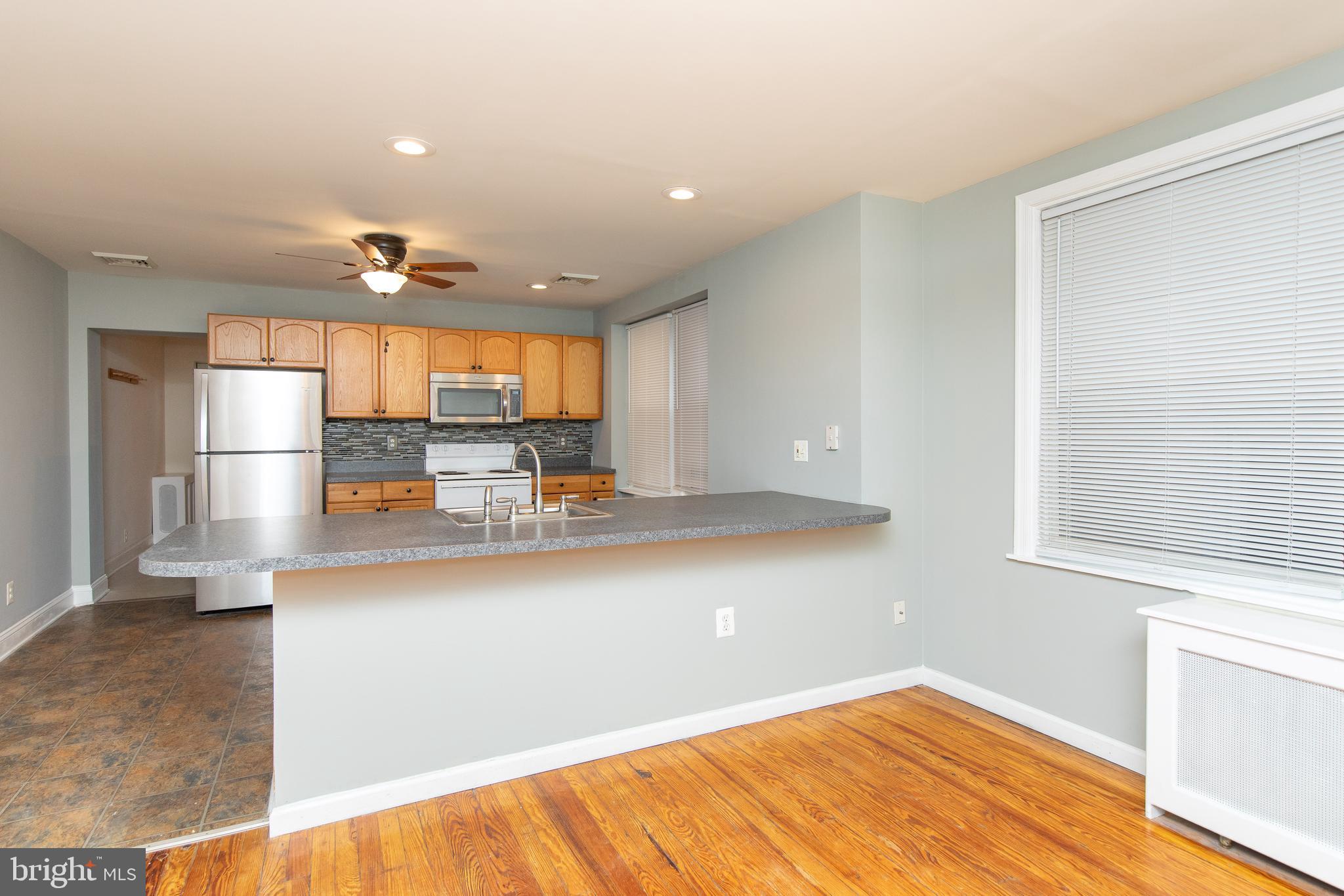 ROXBOROUGH - Residential