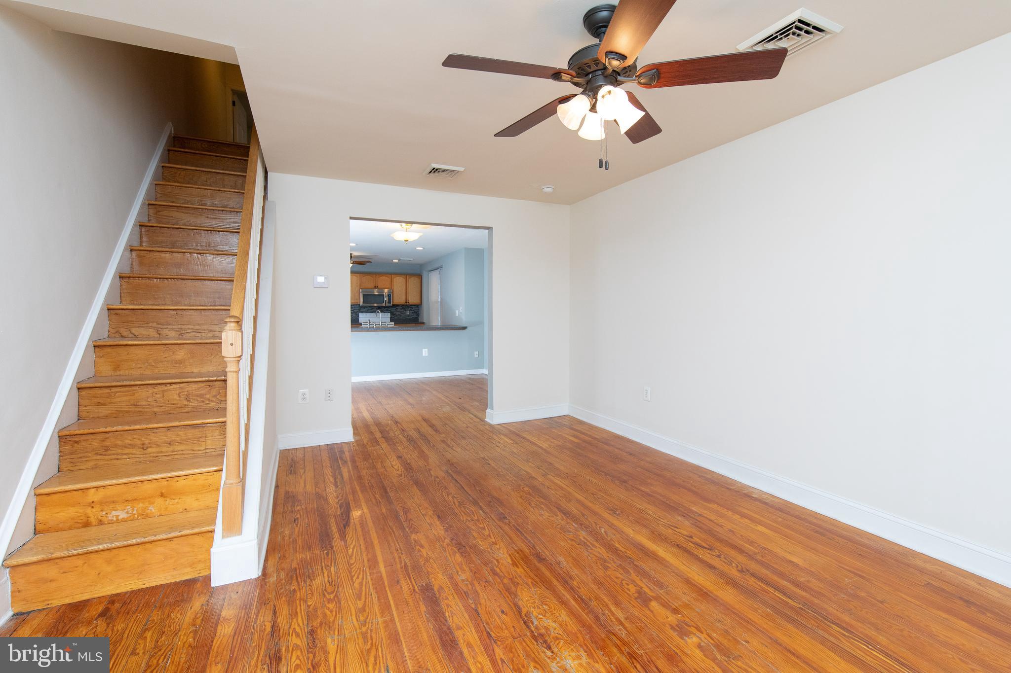 ROXBOROUGH - Residential