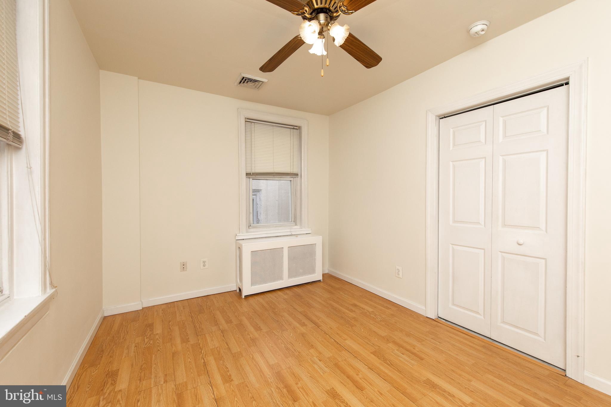 ROXBOROUGH - Residential