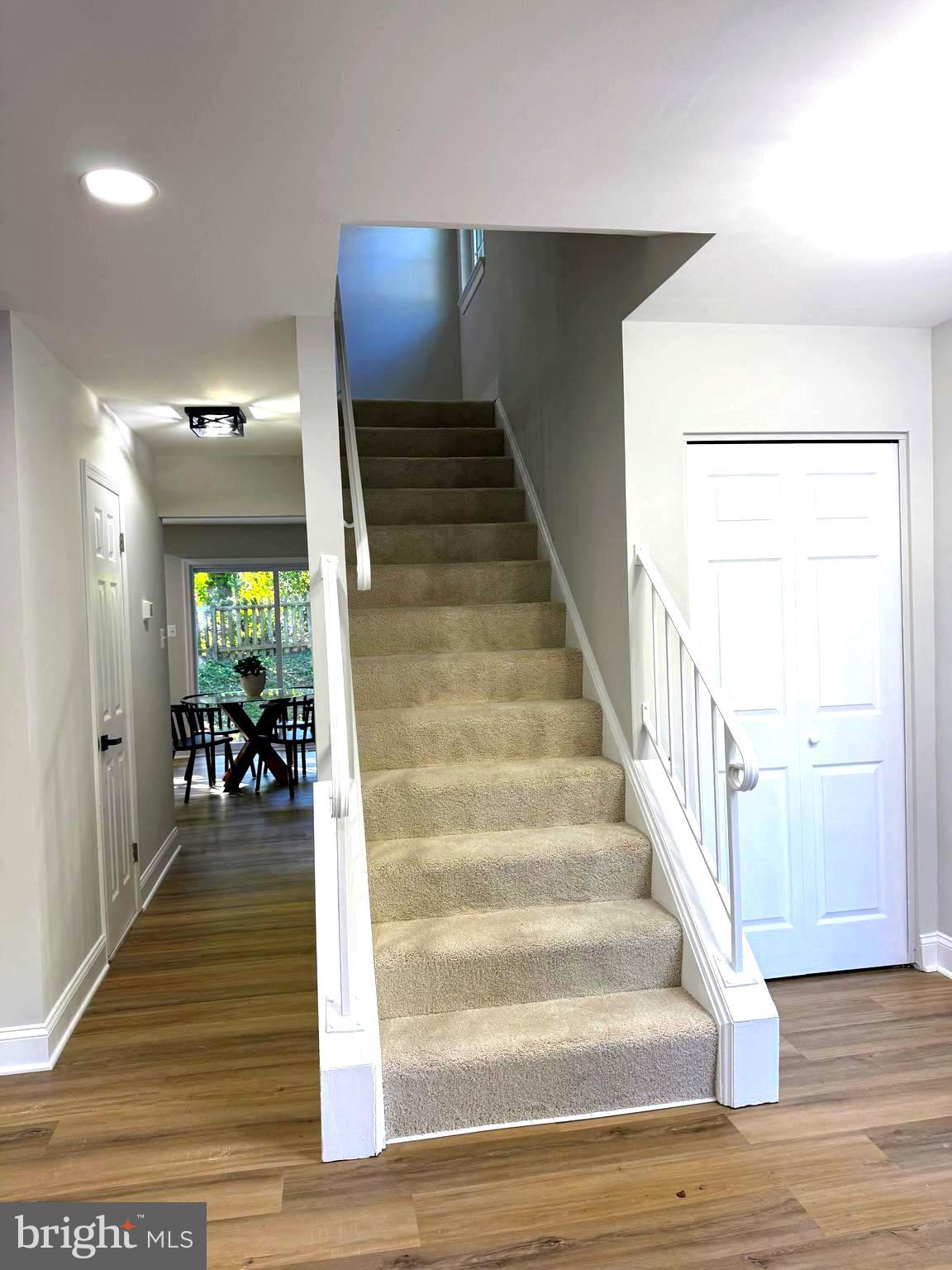 9983 HEMLOCK WOODS LANE