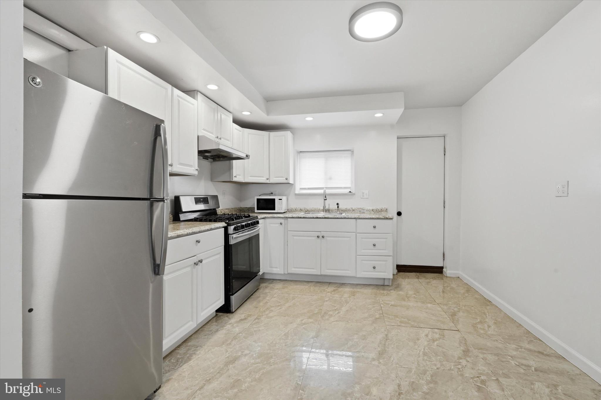 EAST PASSYUNK CROSSING - Residential