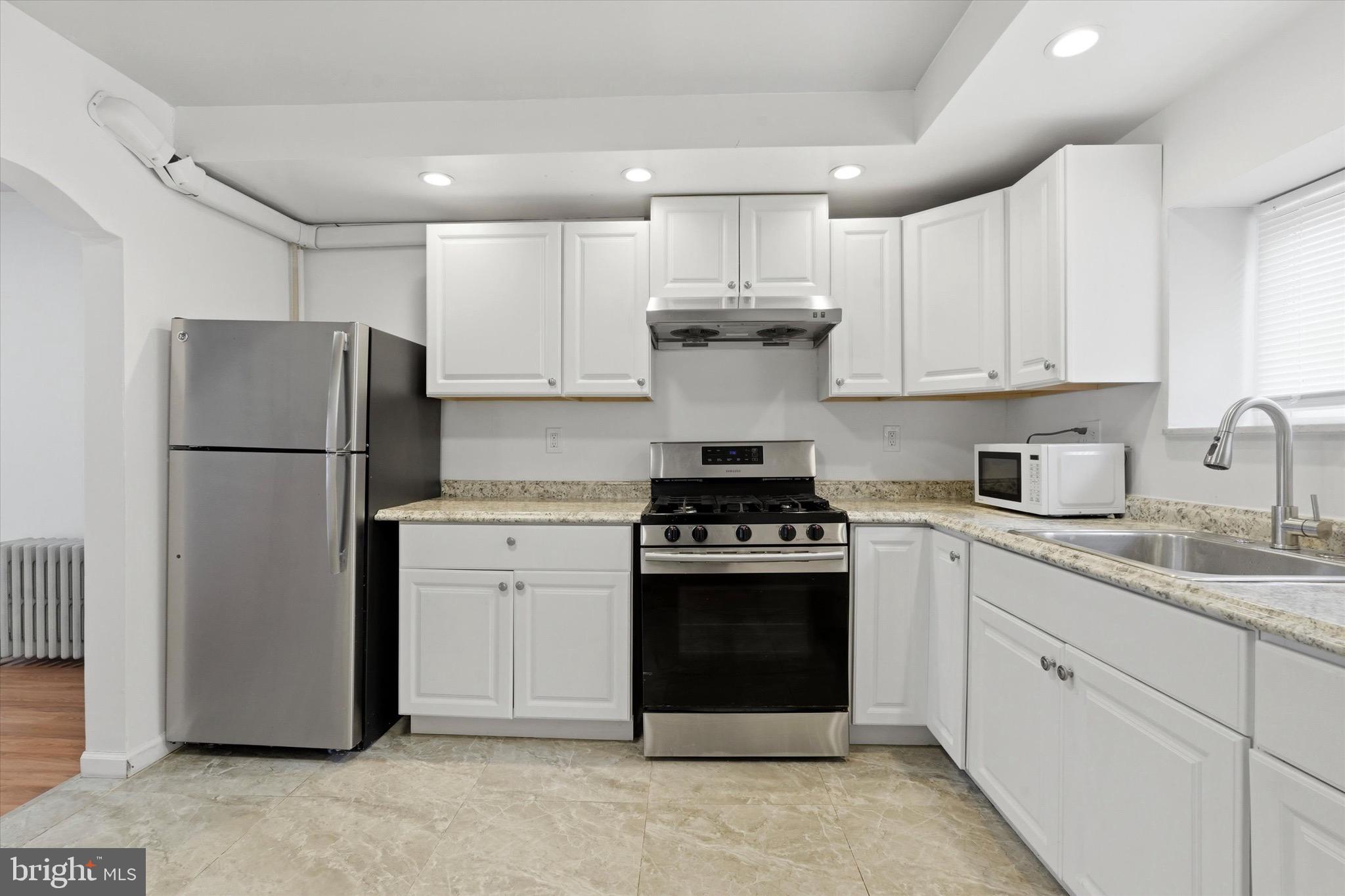 EAST PASSYUNK CROSSING - Residential