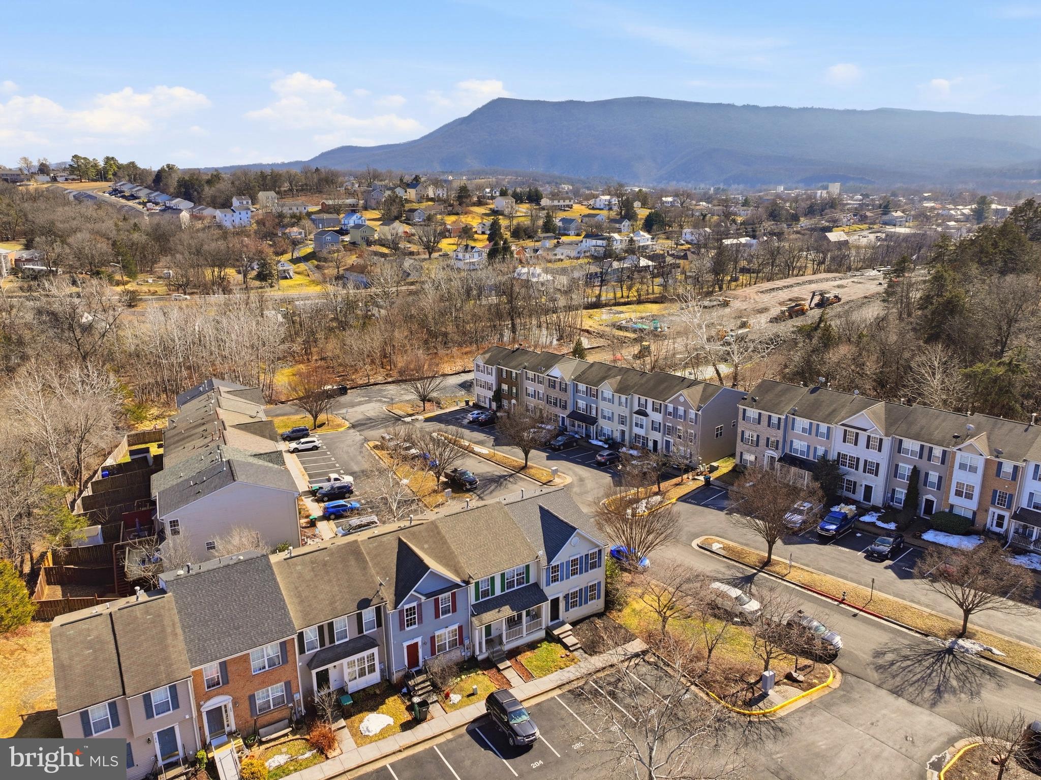 HUPPS RIDGE - Residential