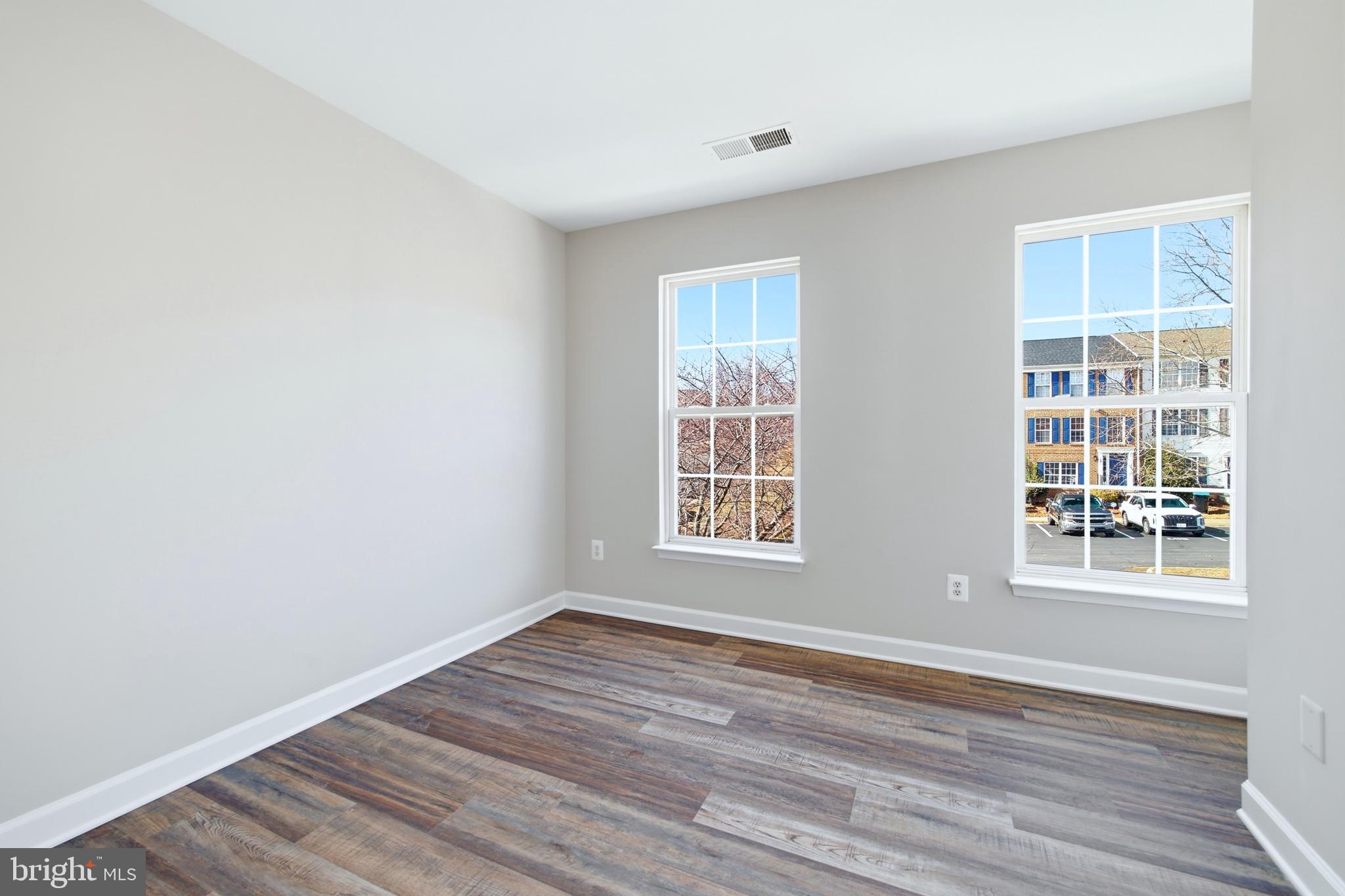 HUPPS RIDGE - Residential