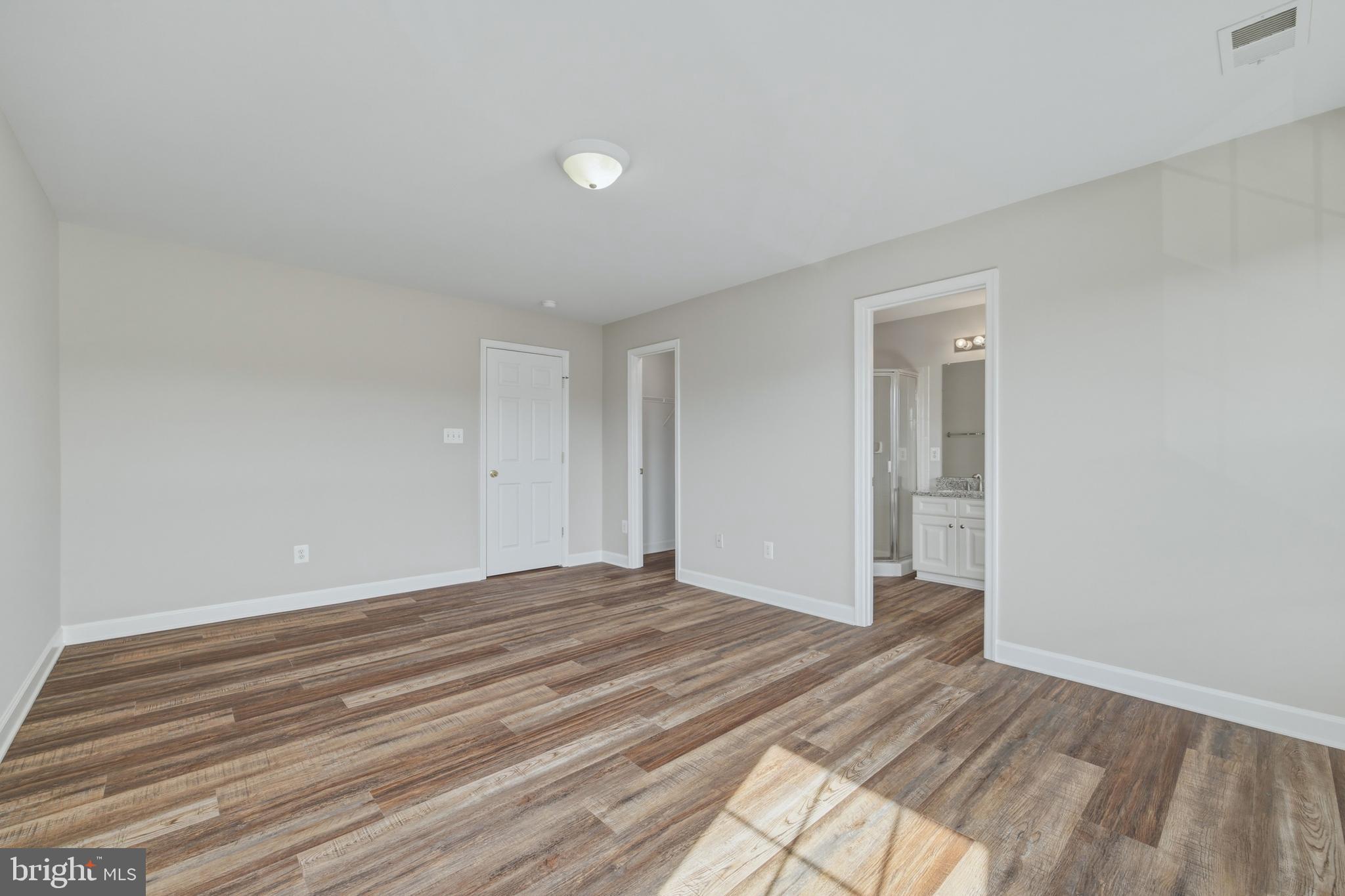 HUPPS RIDGE - Residential