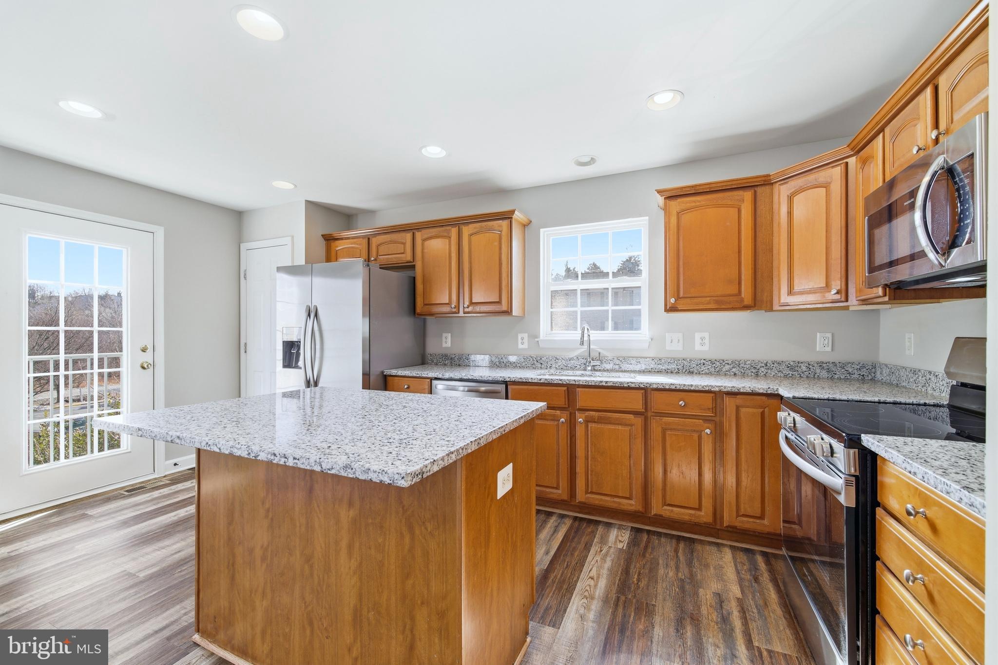 HUPPS RIDGE - Residential