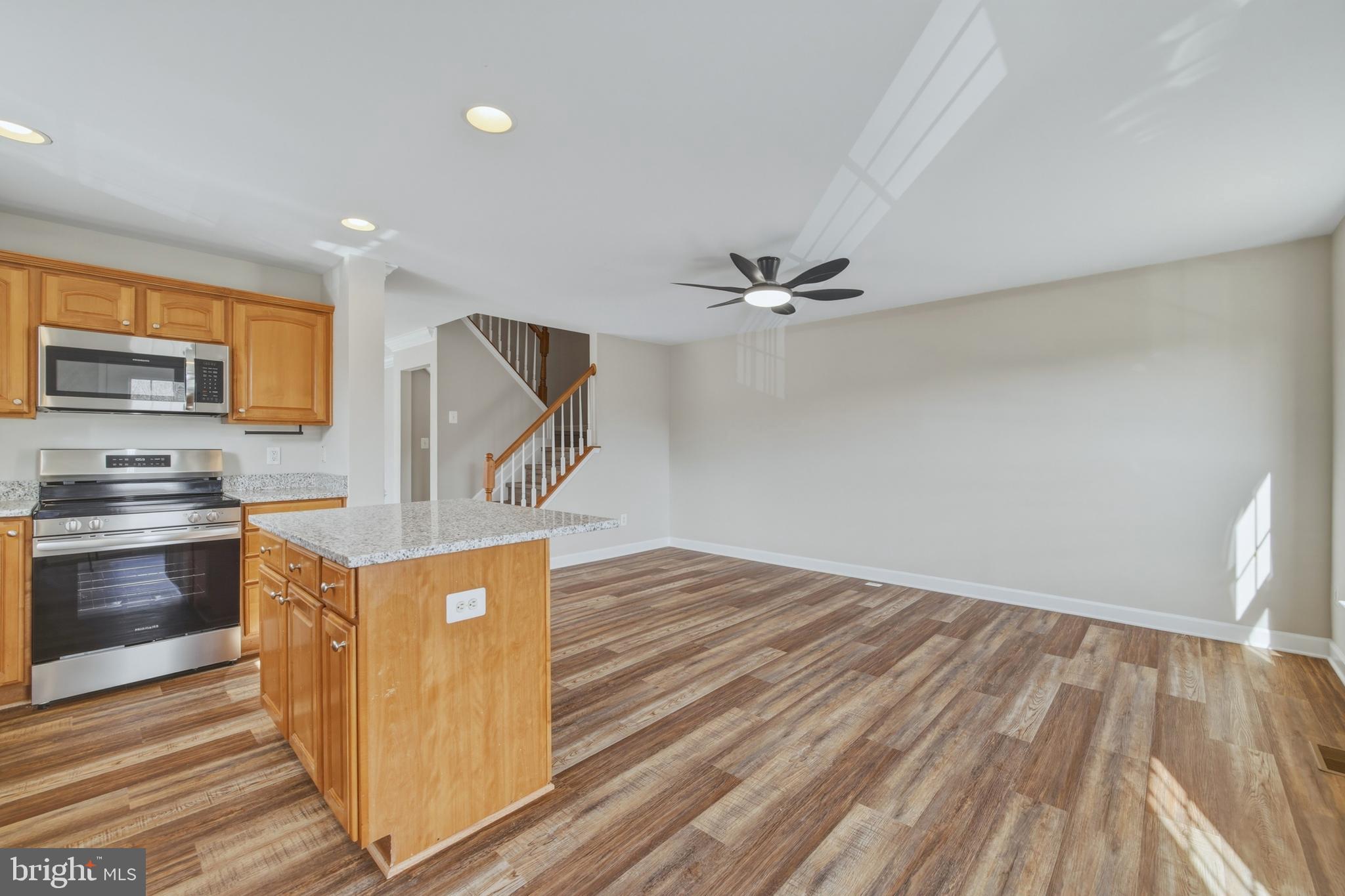 HUPPS RIDGE - Residential