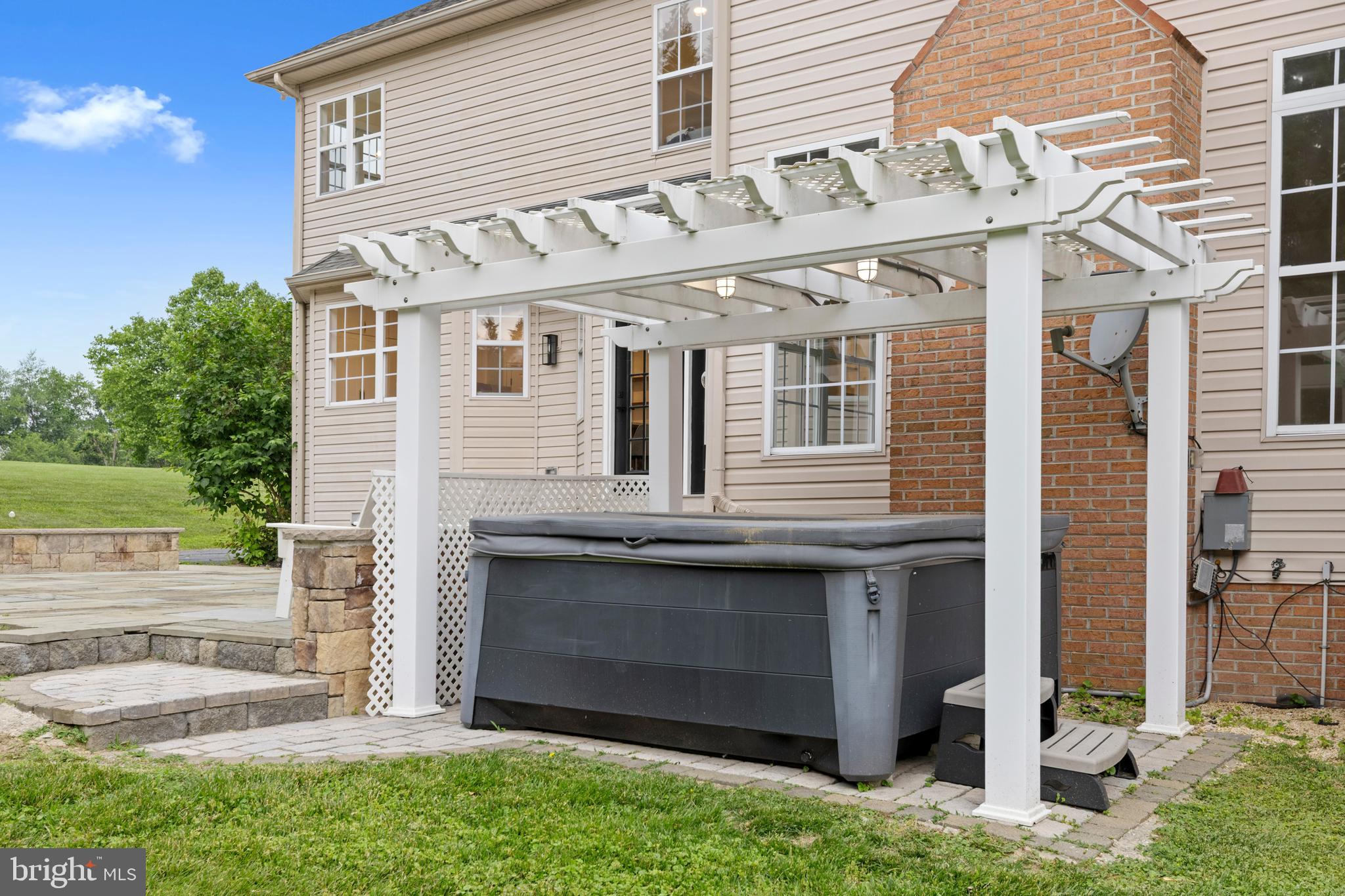 FAIRWAYS AT HOLLY HILL - Residential