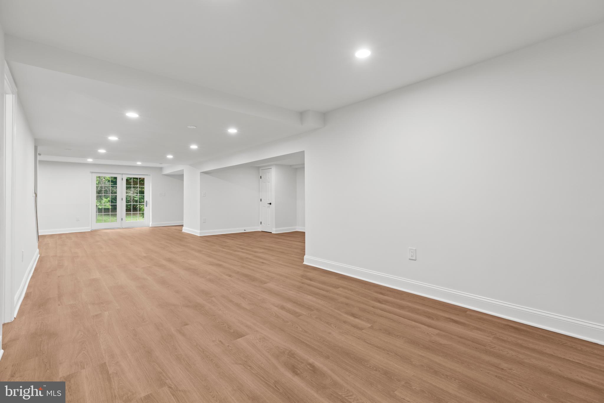 FAIRWAYS AT HOLLY HILL - Residential