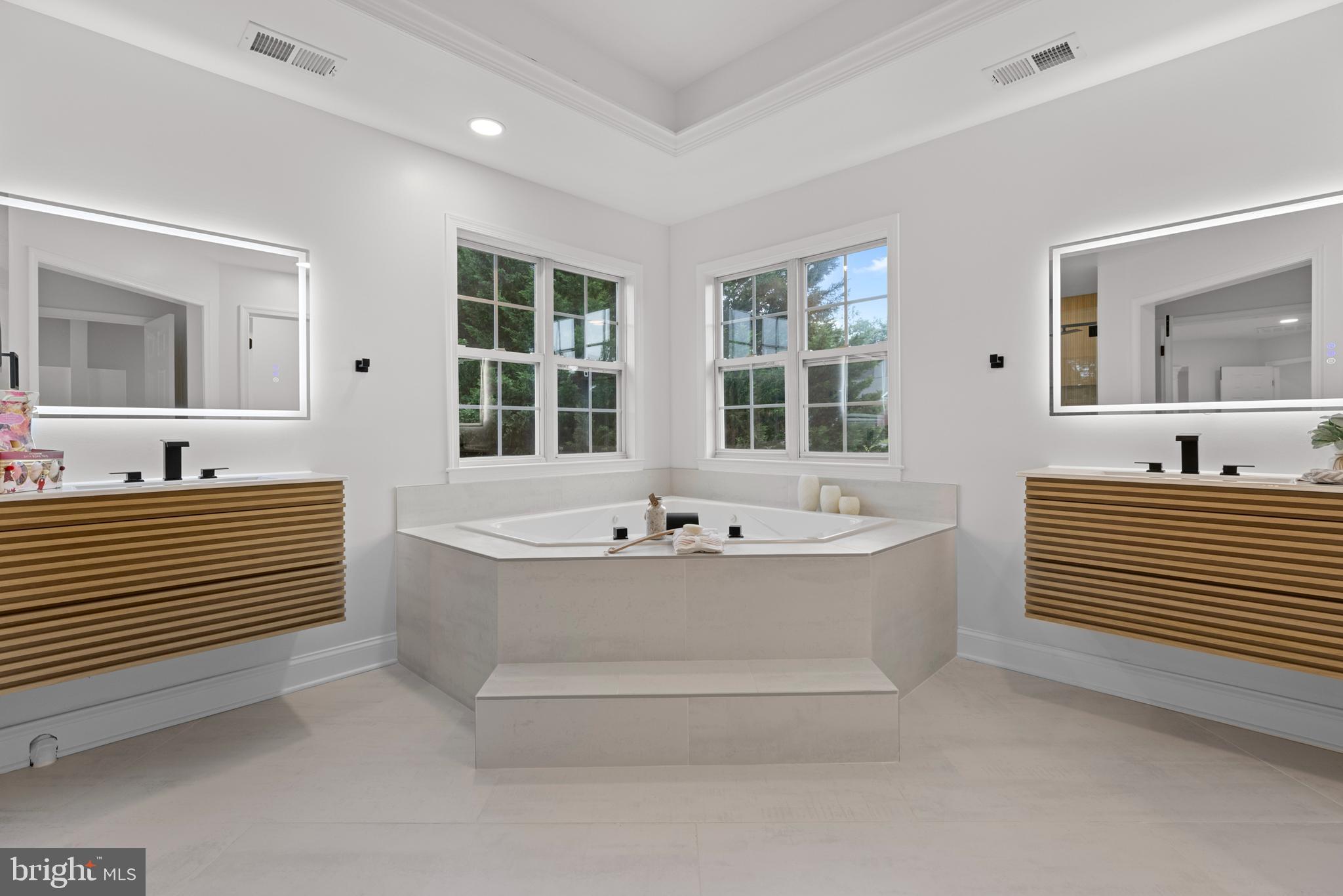 FAIRWAYS AT HOLLY HILL - Residential