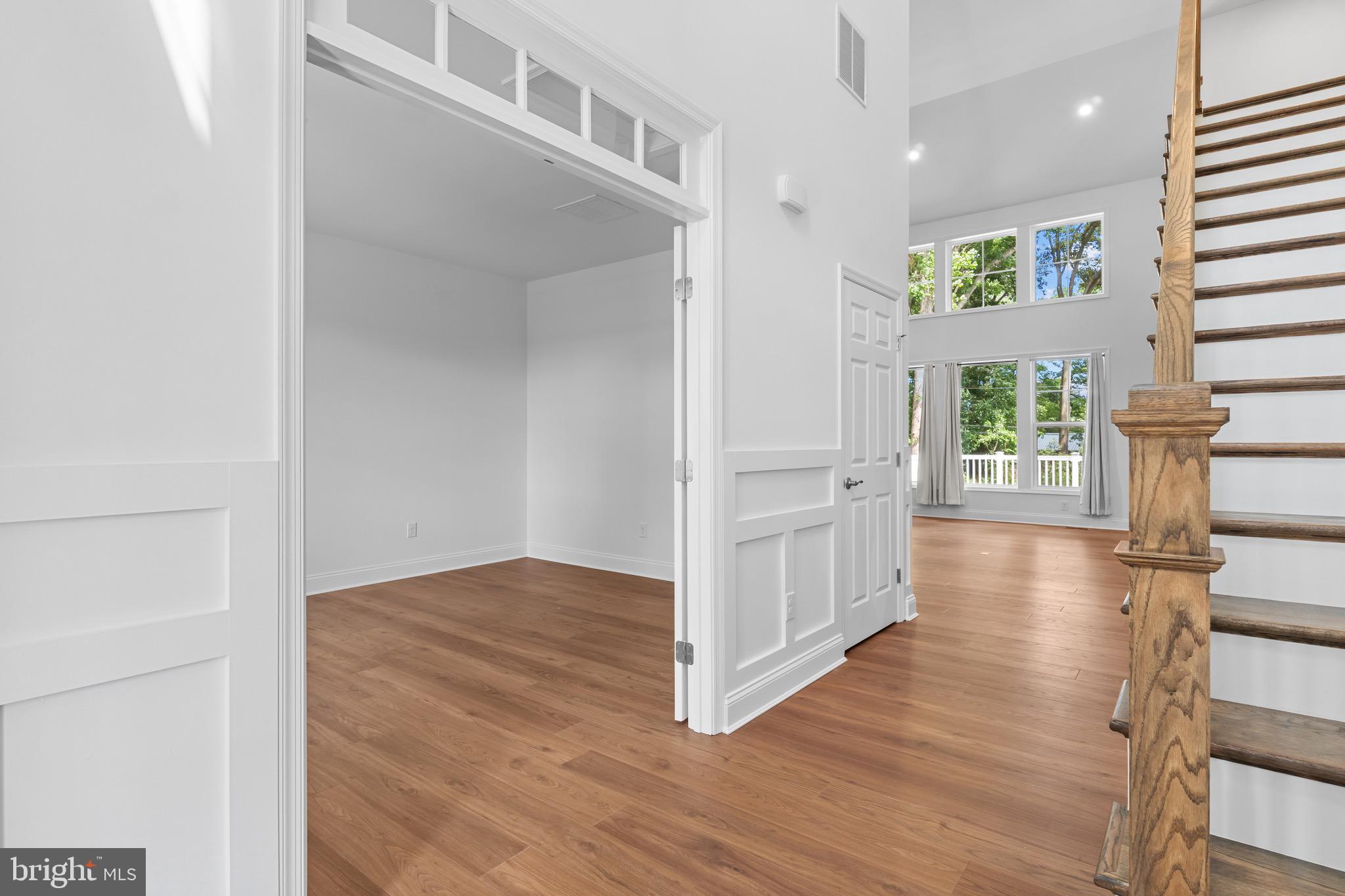 20430 HONEYSUCKLE DRIVE
