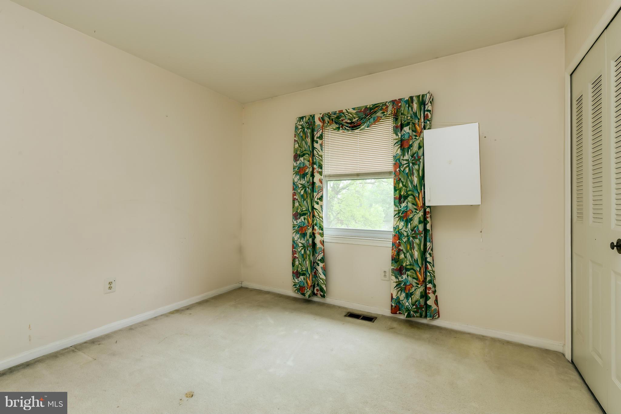 CARDINAL GLEN - Residential