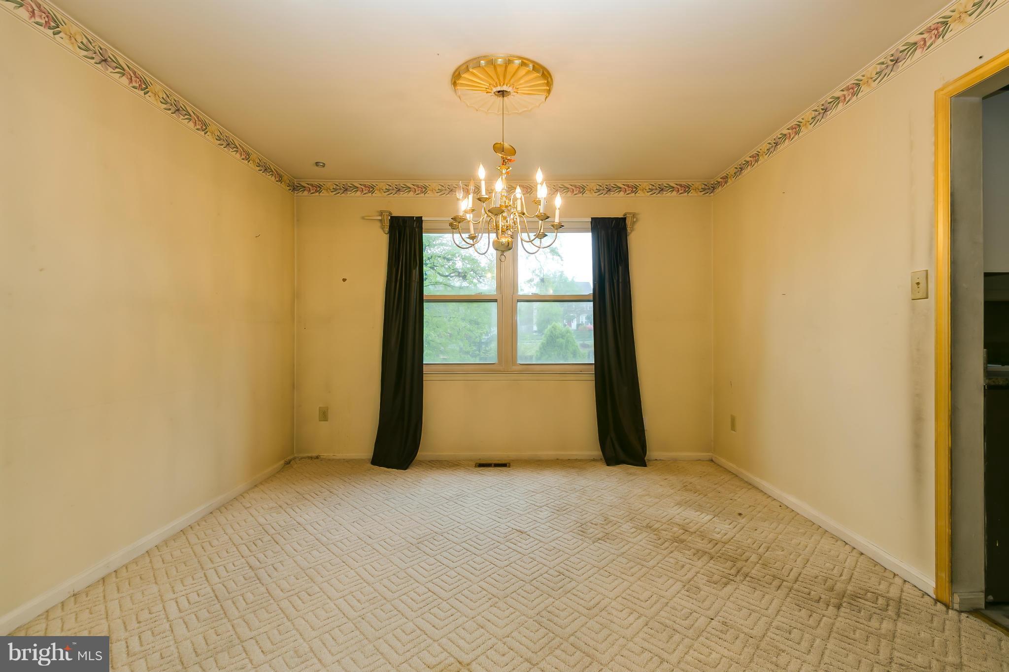 CARDINAL GLEN - Residential