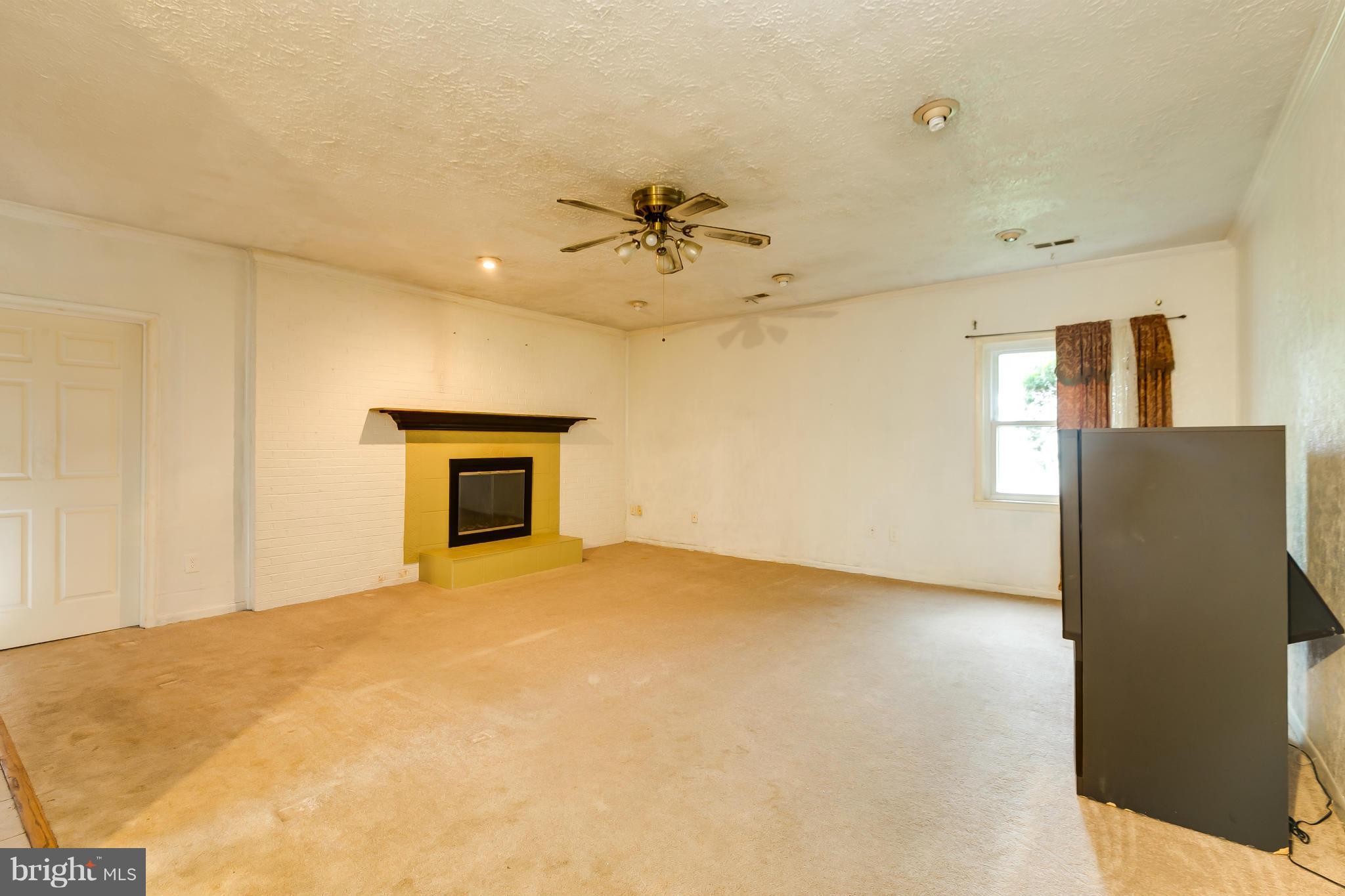 CARDINAL GLEN - Residential