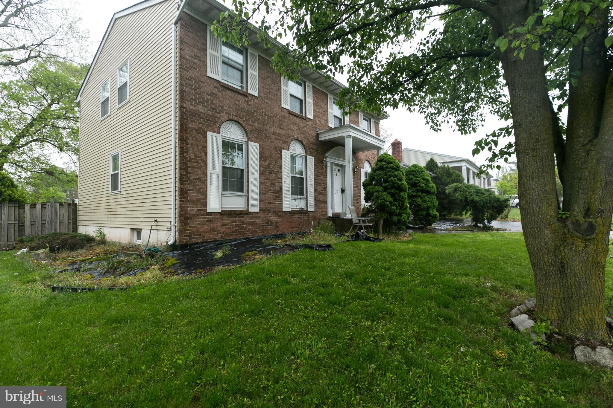 CARDINAL GLEN - Residential