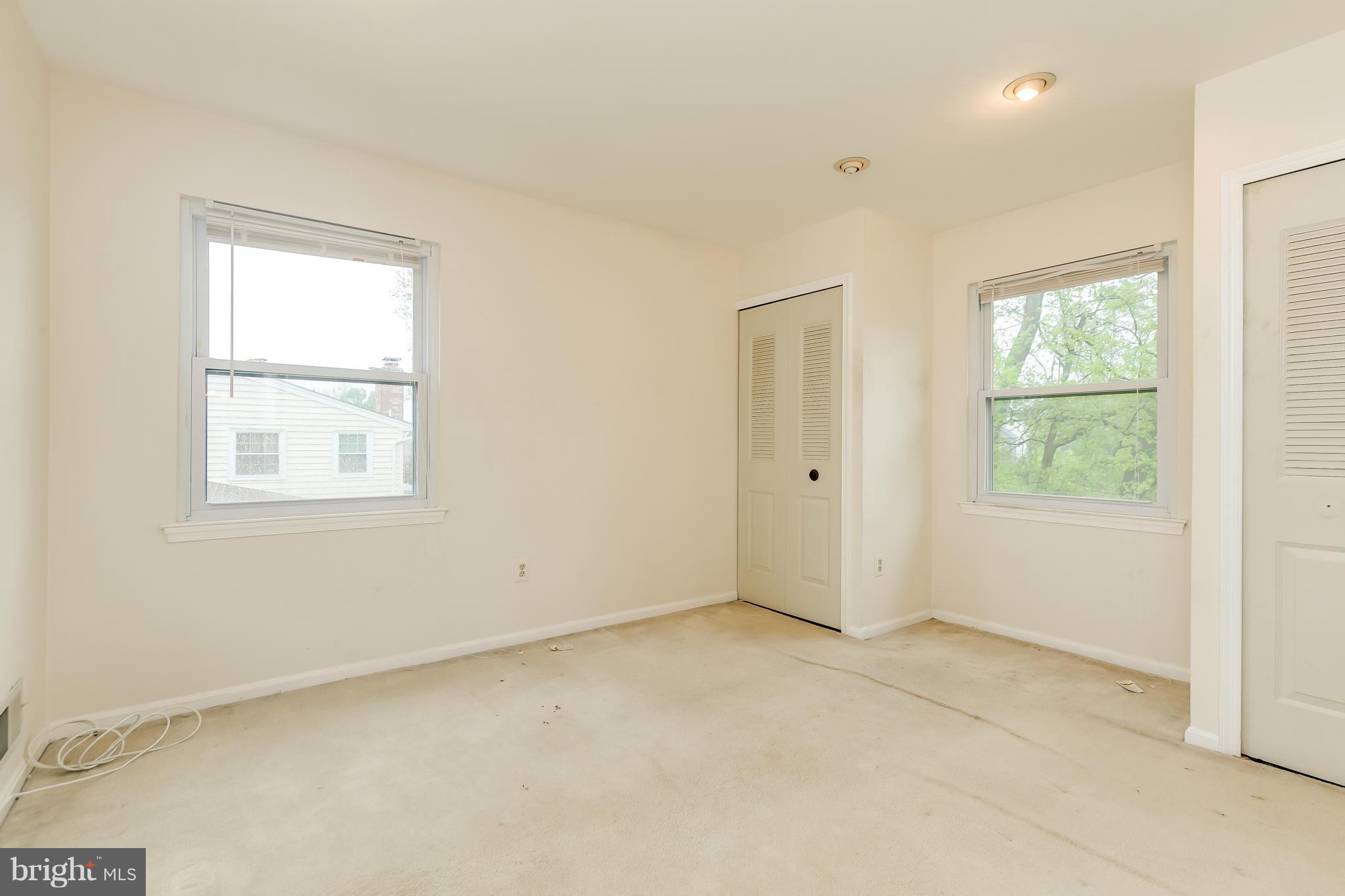 CARDINAL GLEN - Residential